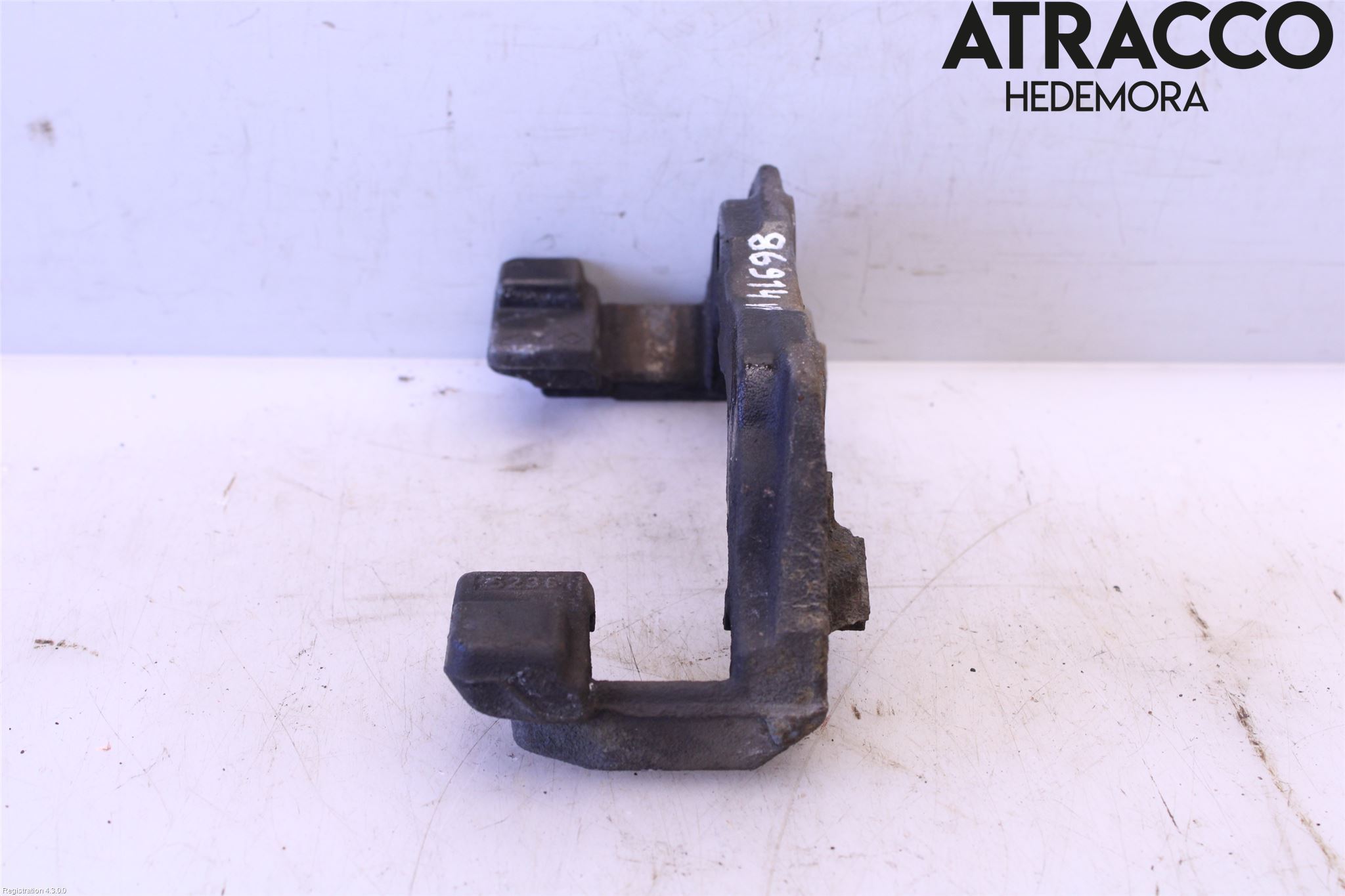 Ford FOCUS 15-18 Bremsecaliper Feste Holder