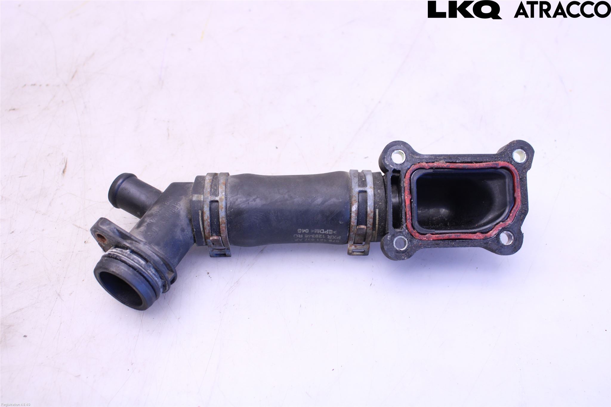 Audi A8/S8 4H 10-17 Radiator Slange