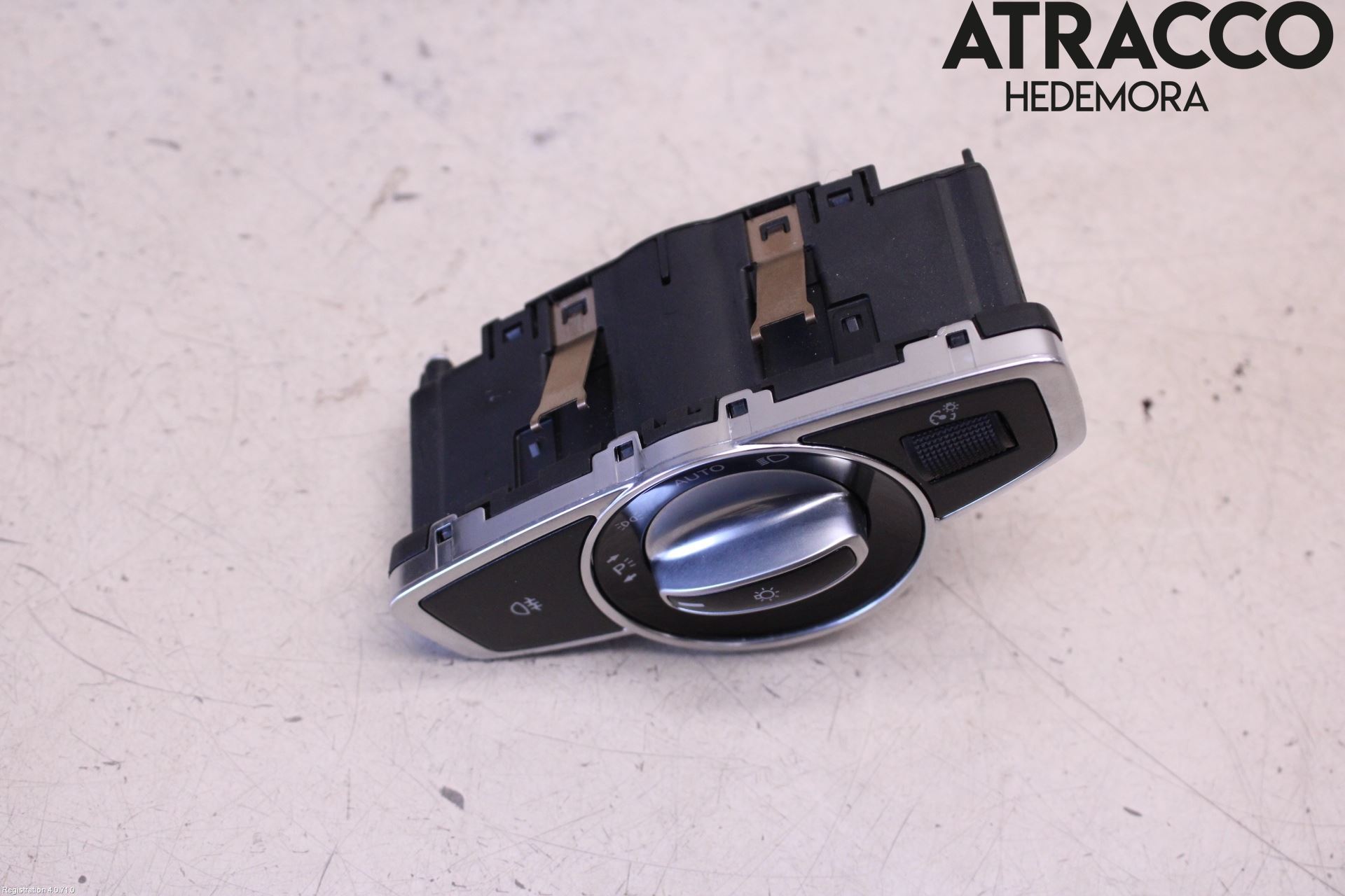 Mercedes-Benz MB C-KLASS (W205) 14-21 Bryter Hovedlys