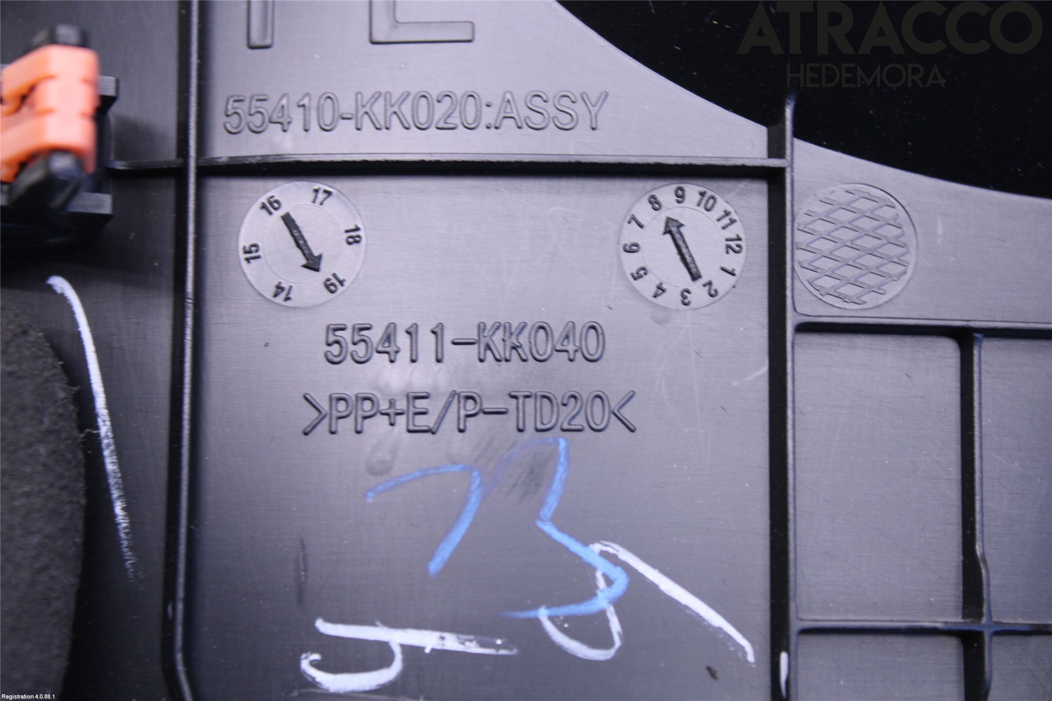 Toyota HILUX 16- Instrument Ramme