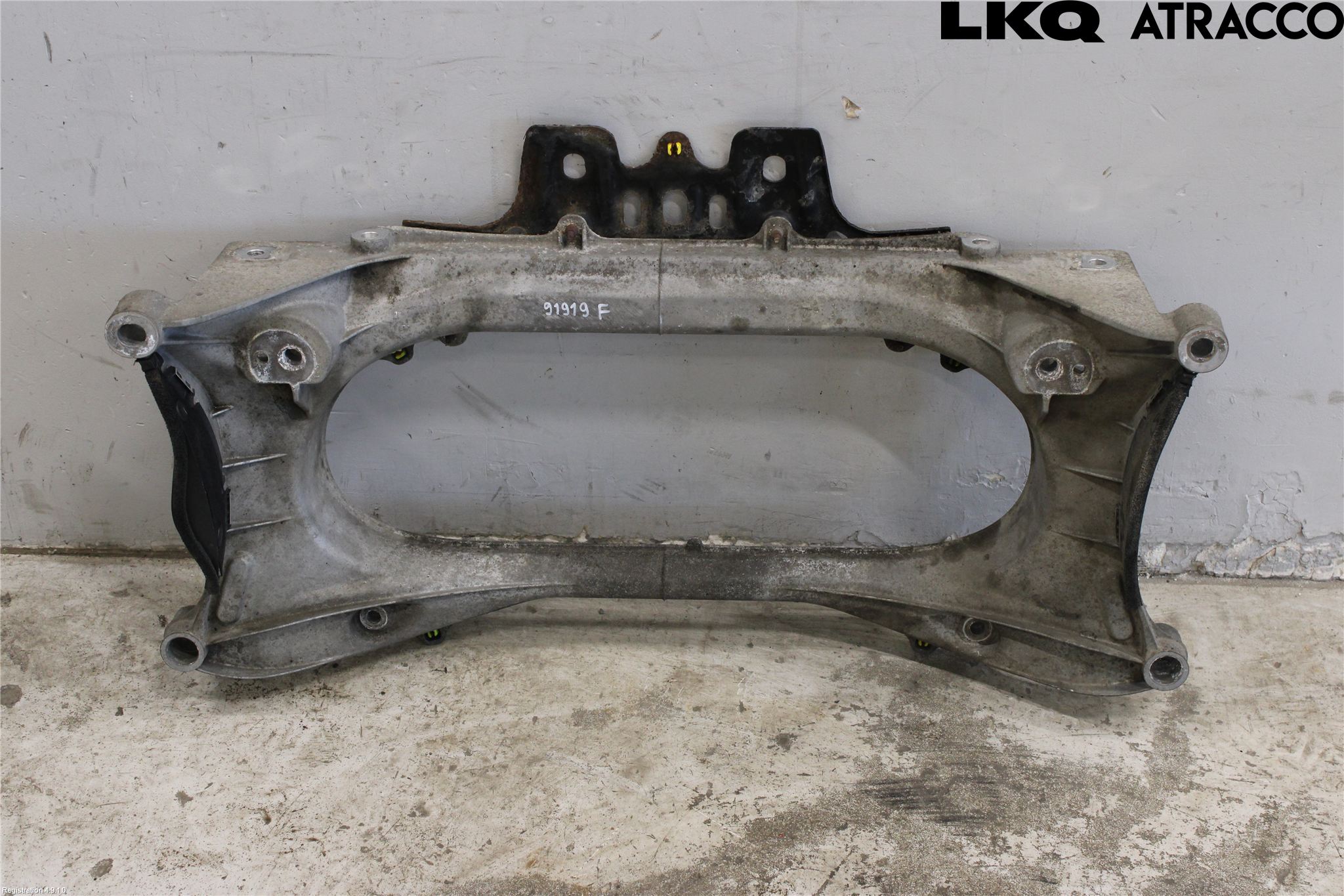 Lexus IS 220d/250/350 06-13 Forstillingsbjelke(Tvergående)
