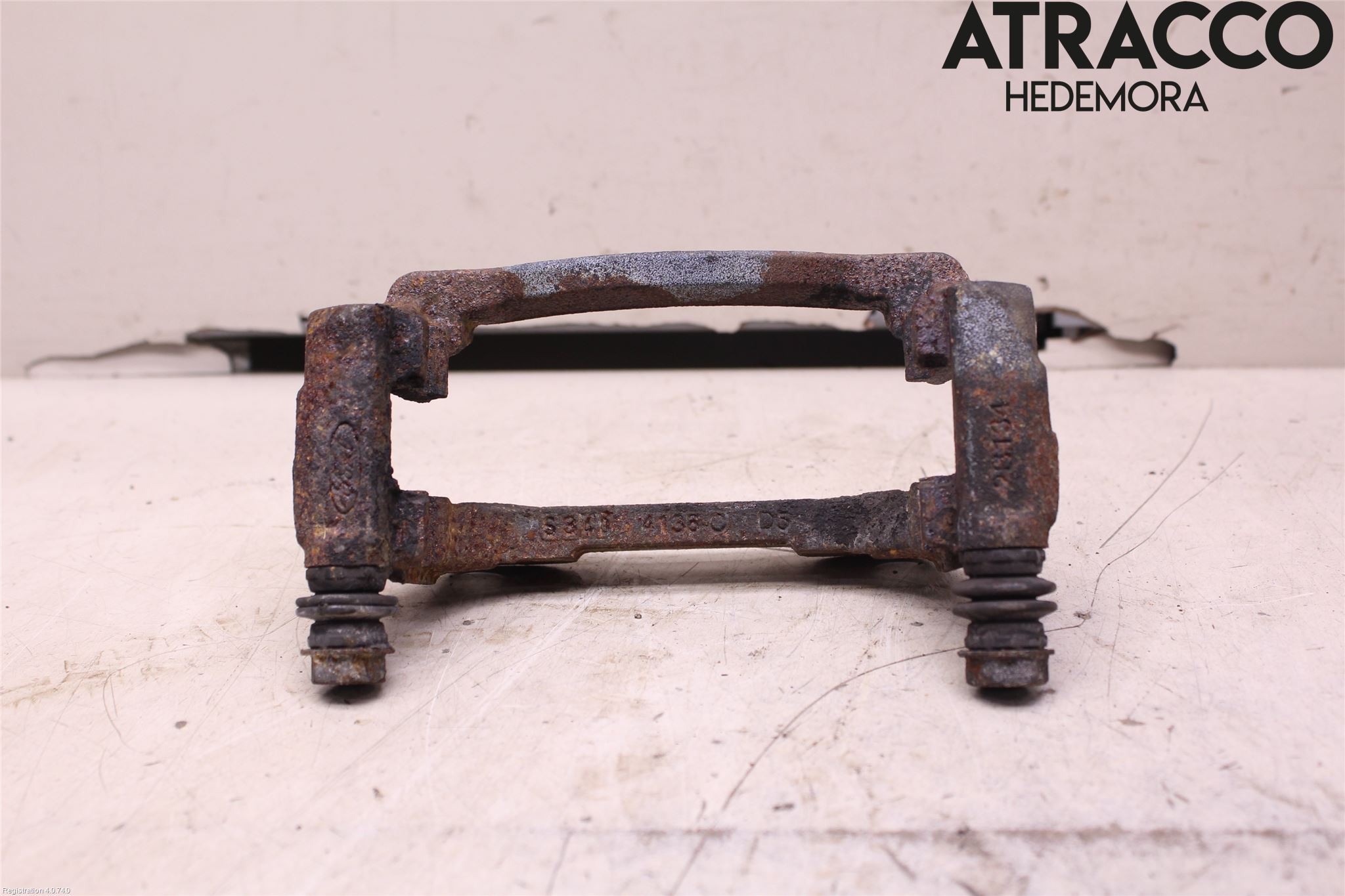 Ford TRANSIT/TOURNEO COURIER 13-23 Bremsecaliper Feste Holder