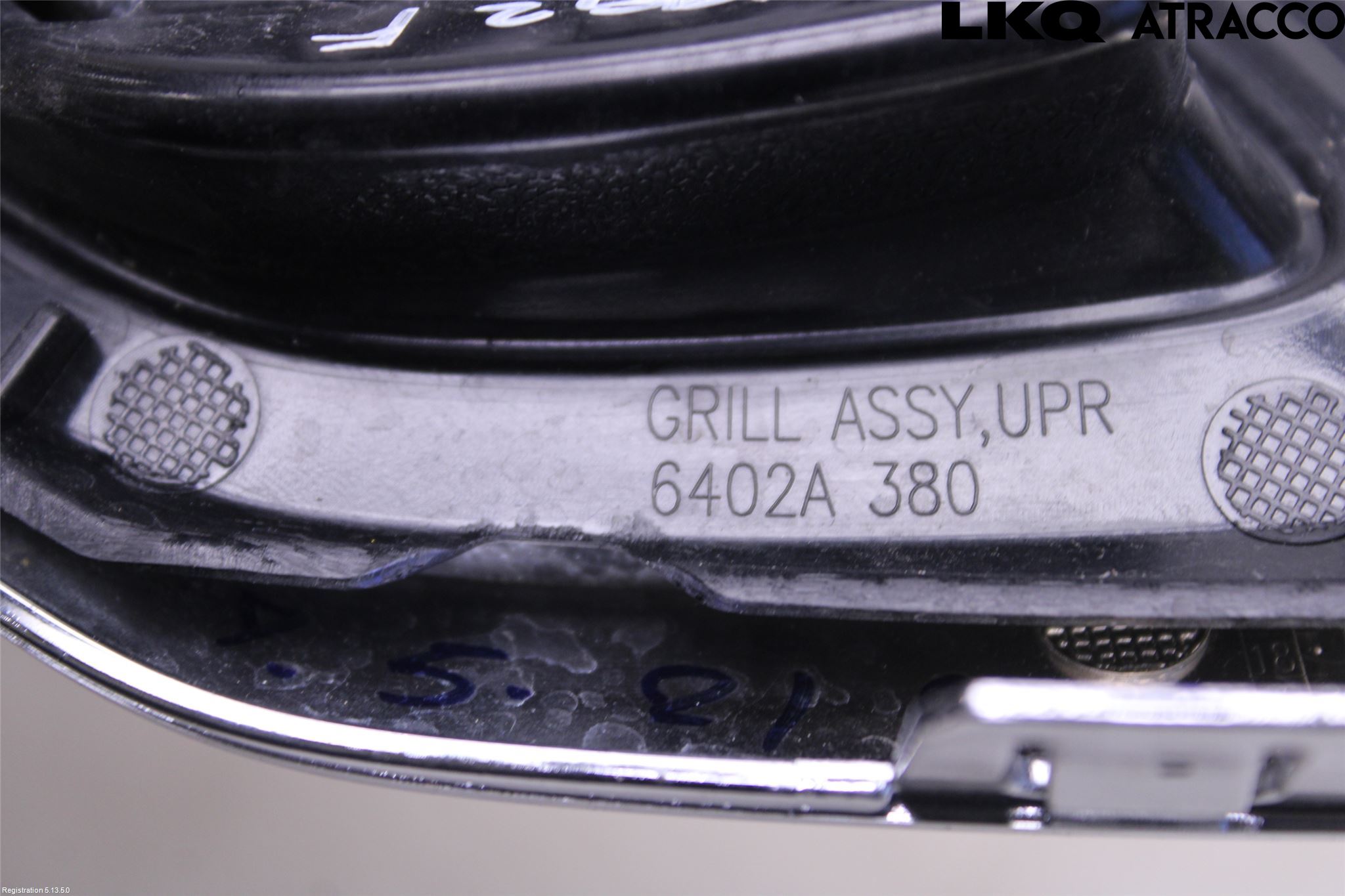 Mitsubishi SPACE STAR 13- Grill Komplett