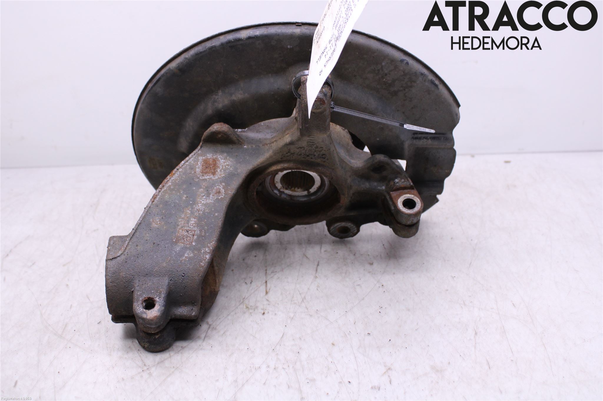 Ford C-MAX II  11-14 Spindel Hf