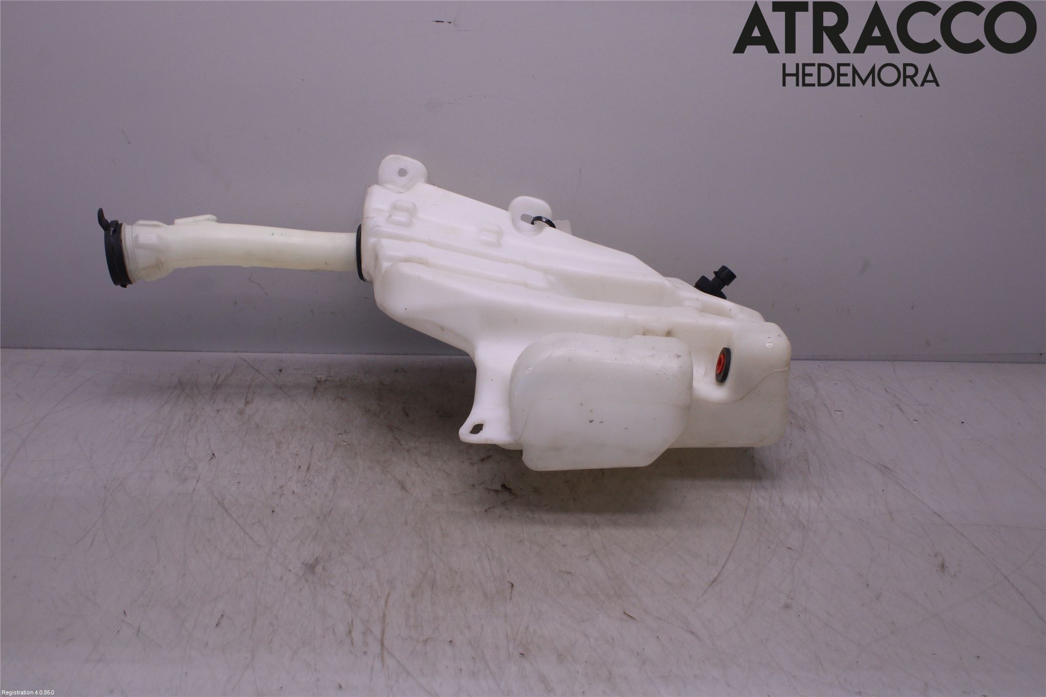Opel INSIGNIA 09-16 Spylerbeholder Frontrute-Lykte