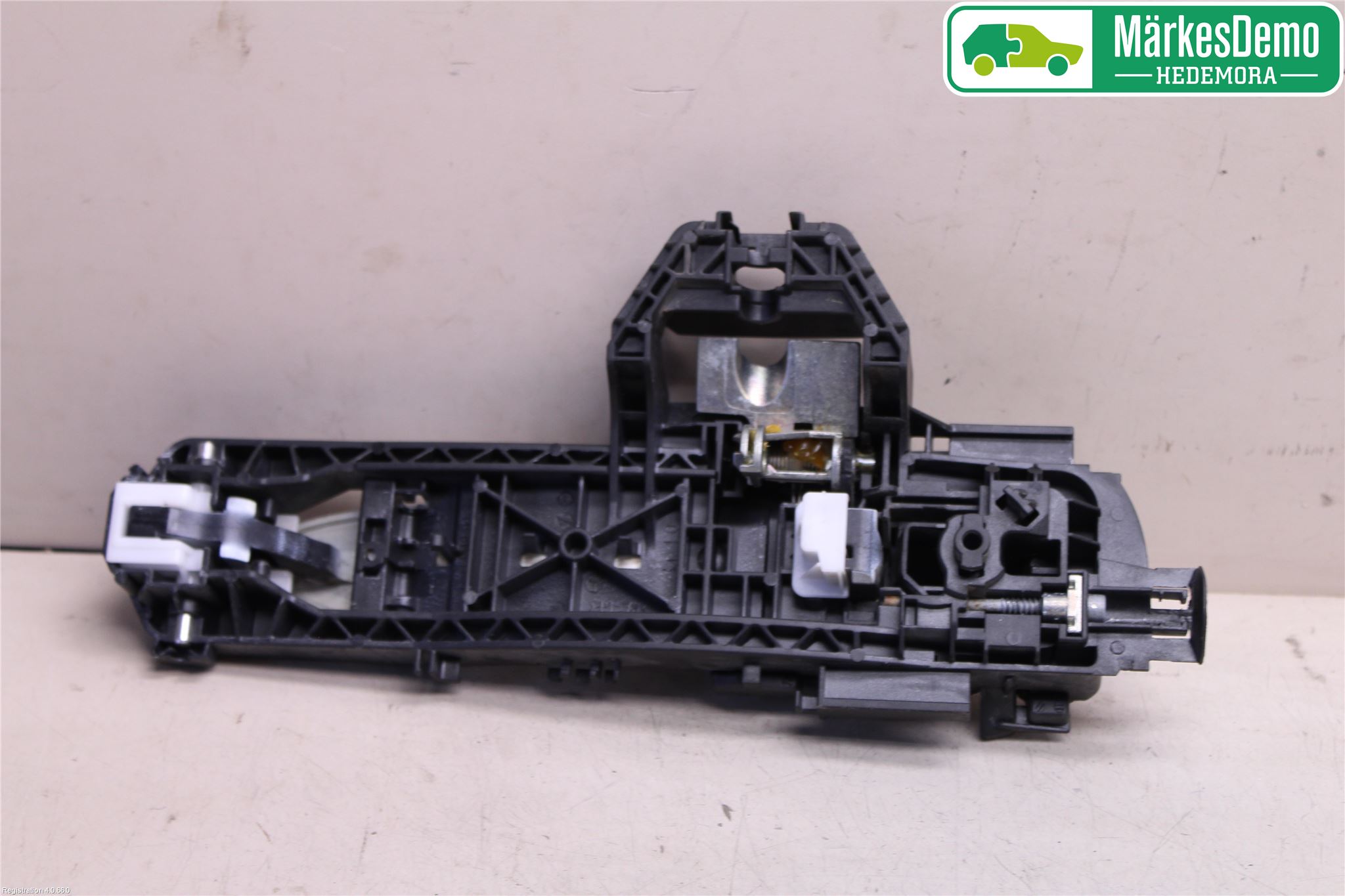 Mercedes-Benz MB GLA-KLASS (X156) 13-20 Dørhandtak Ytre Venstre