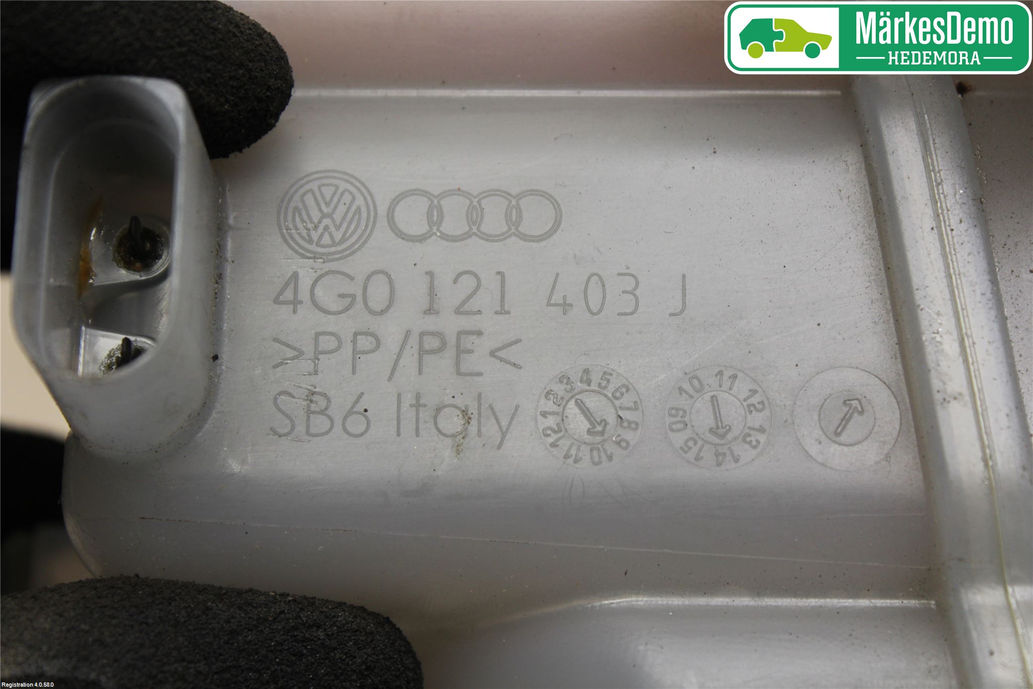 Audi A6 ALLROAD 12-18 Ekspansjonstank