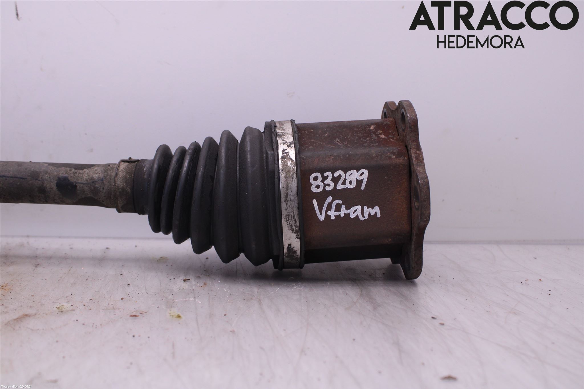 Audi A6/S6     05-11 Drivaksel Foran Kompl Venstre