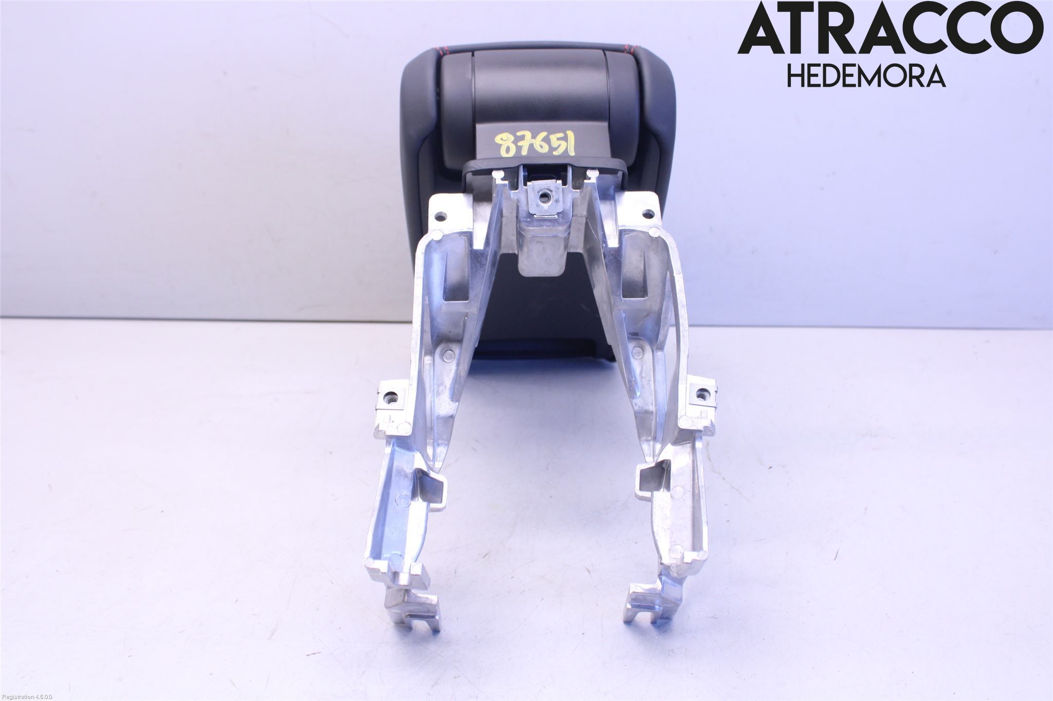 Audi Q3 F3 19- Innr Armlene