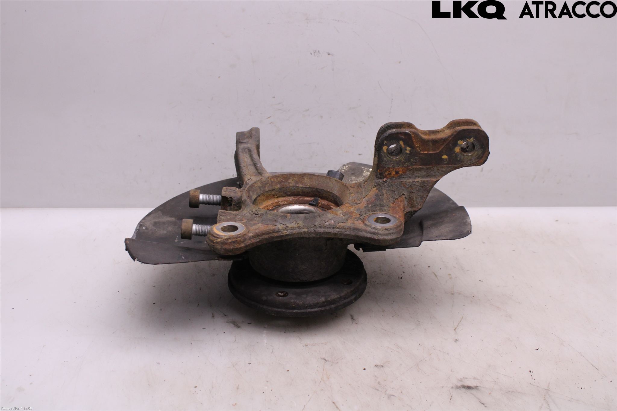 Volkswagen VW TRANSP/CARAVELLE (T6) 16-22 Spindel Vf