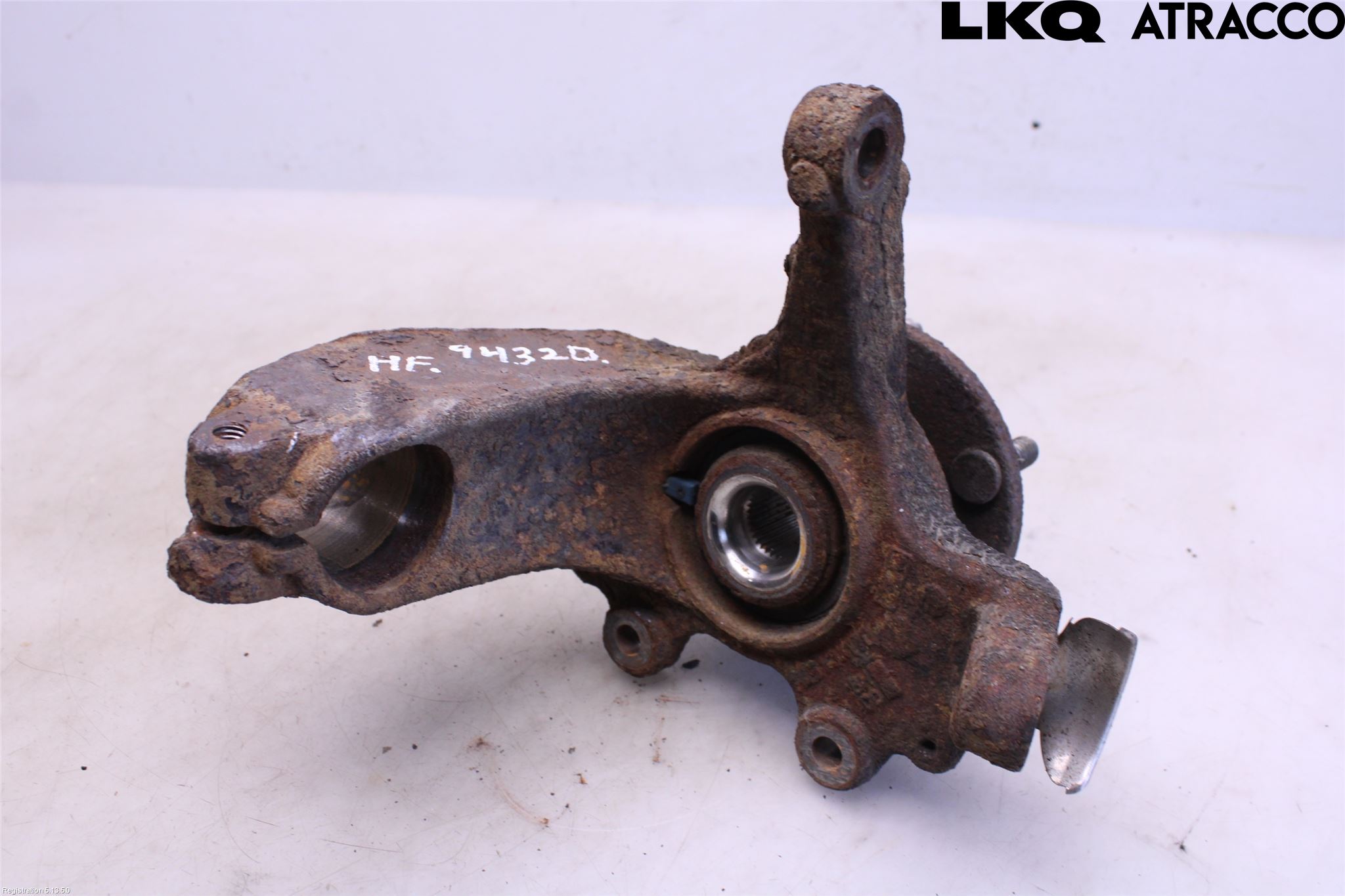 Ford FOCUS 08-11 Spindel Hf
