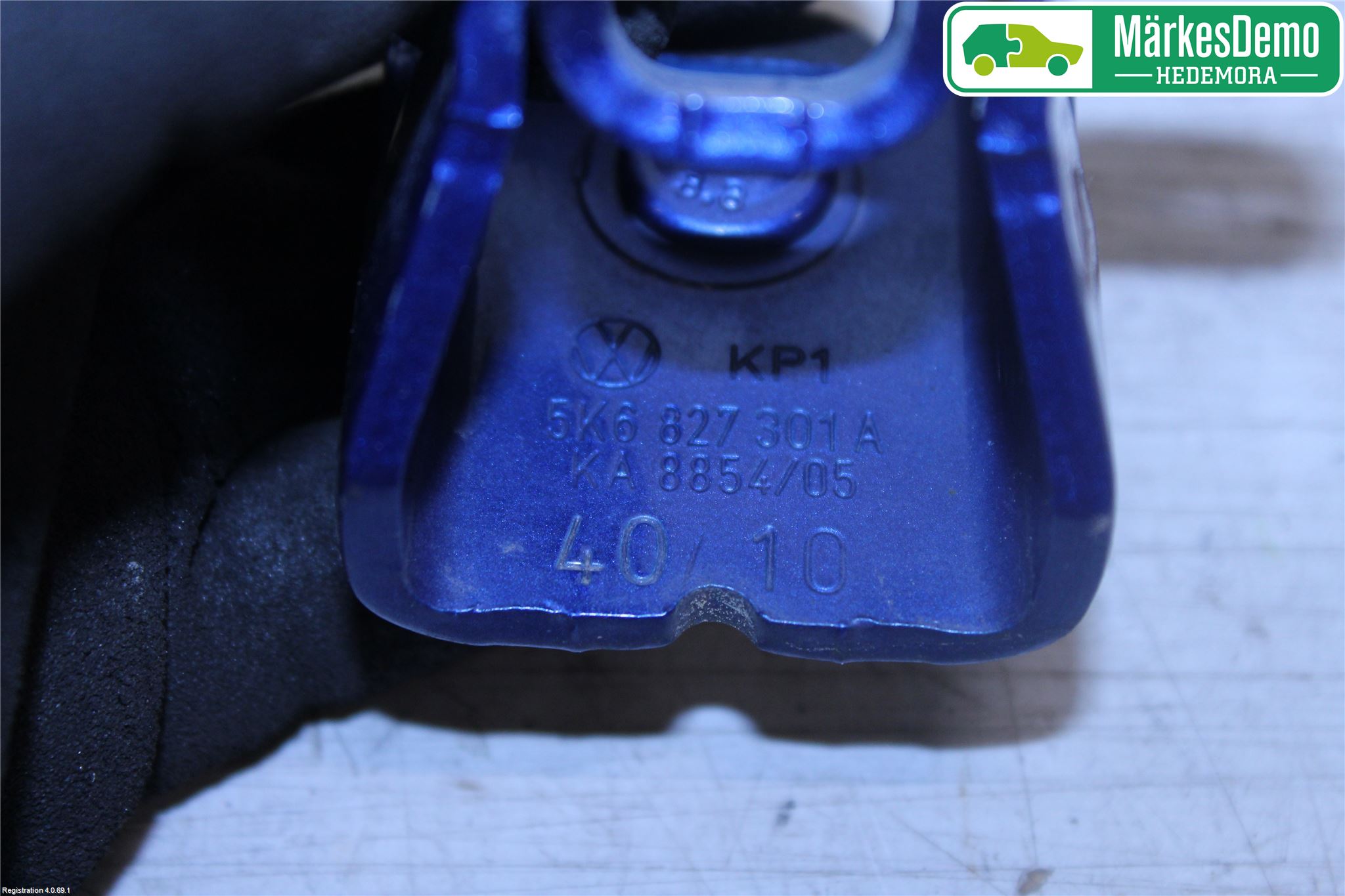 Volkswagen VW GOLF VI 09-13 Bakluke Hengsel Venstre