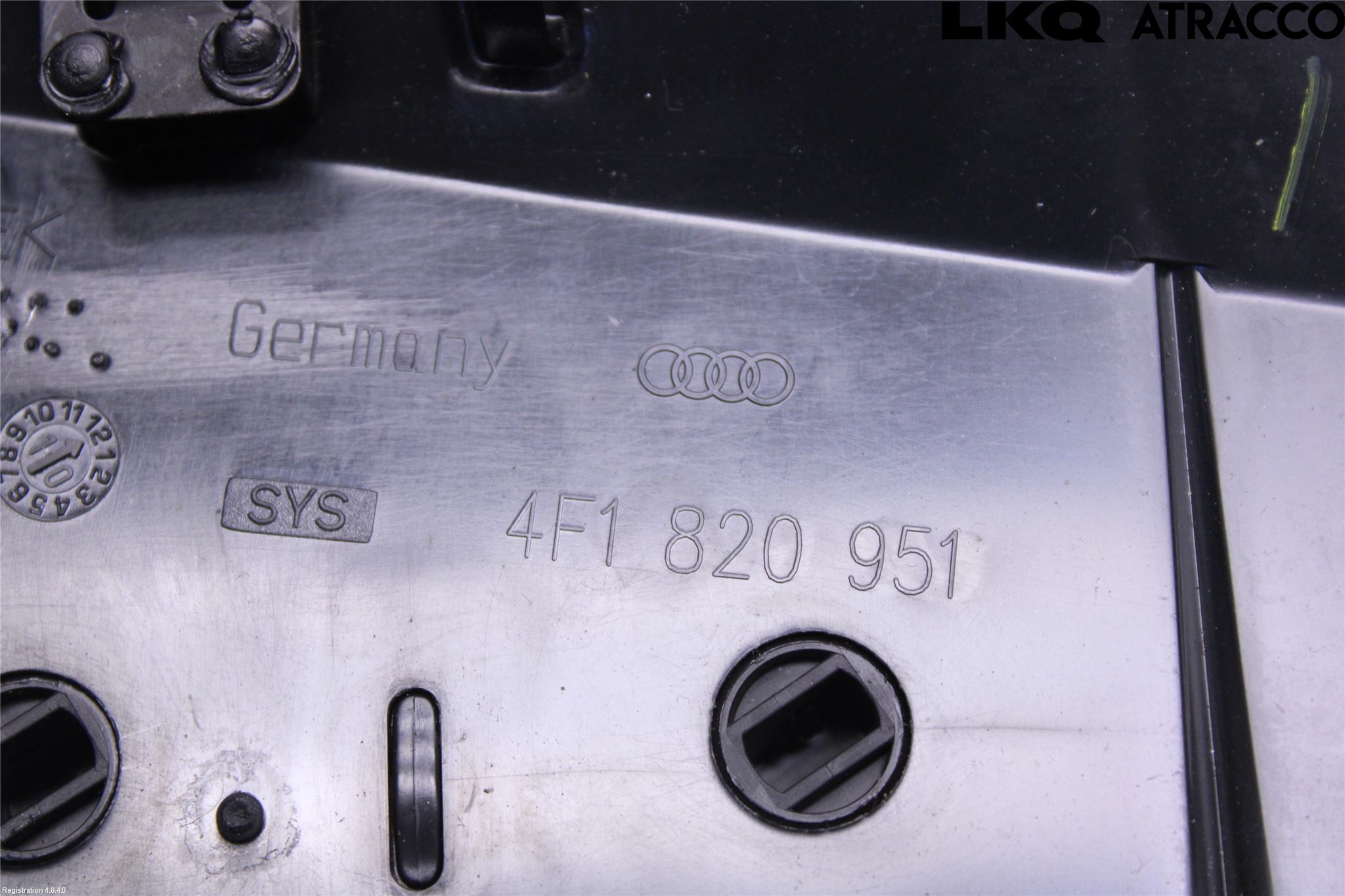Audi A6/S6     05-11 Dashbord Kanal - Dyse