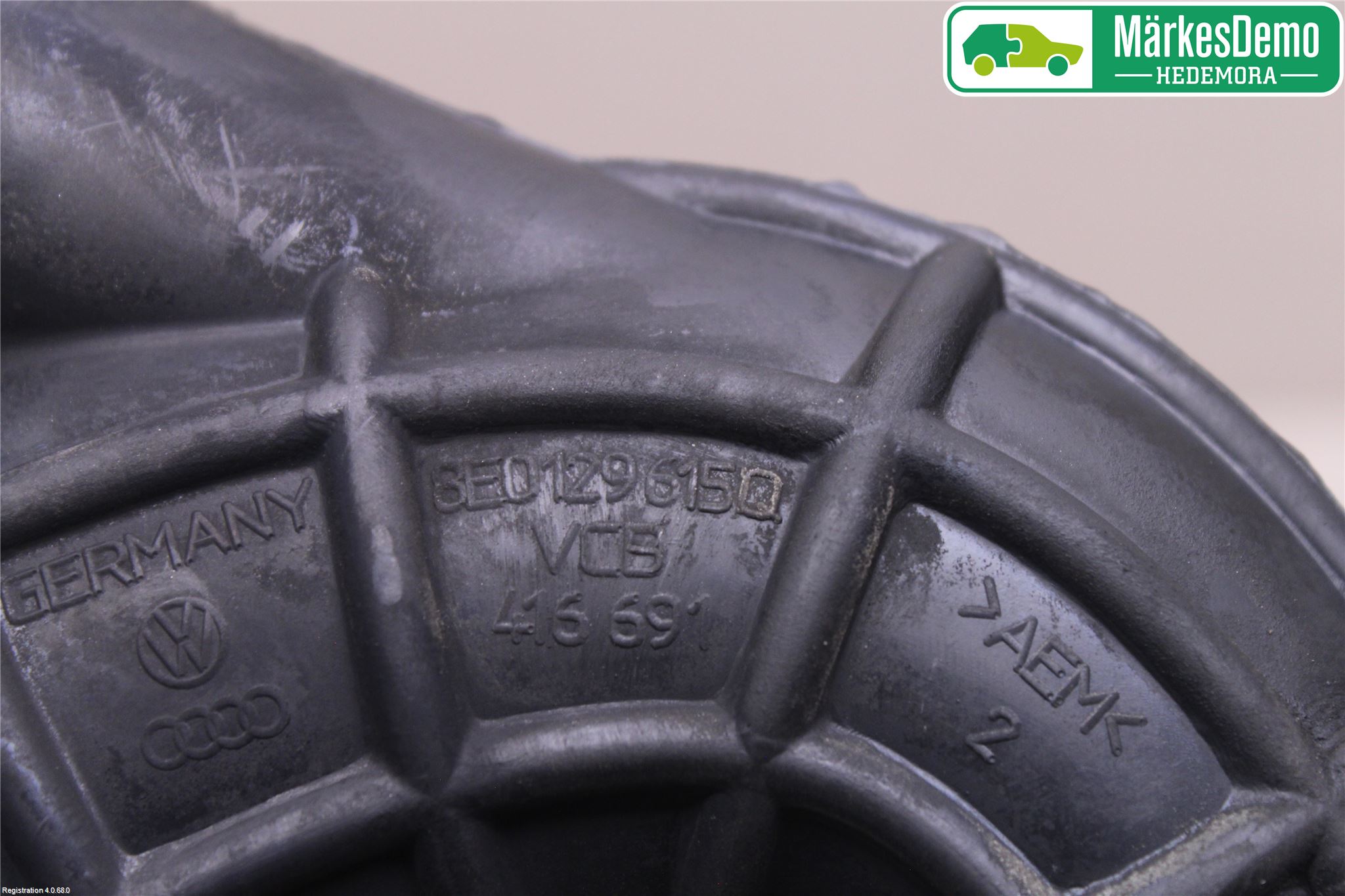 Audi A4/S4 05-07 Inns Gummibelg - Slange