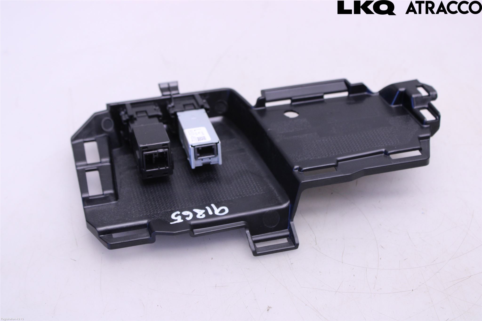 Toyota YARIS XP21 20- Usb Connection