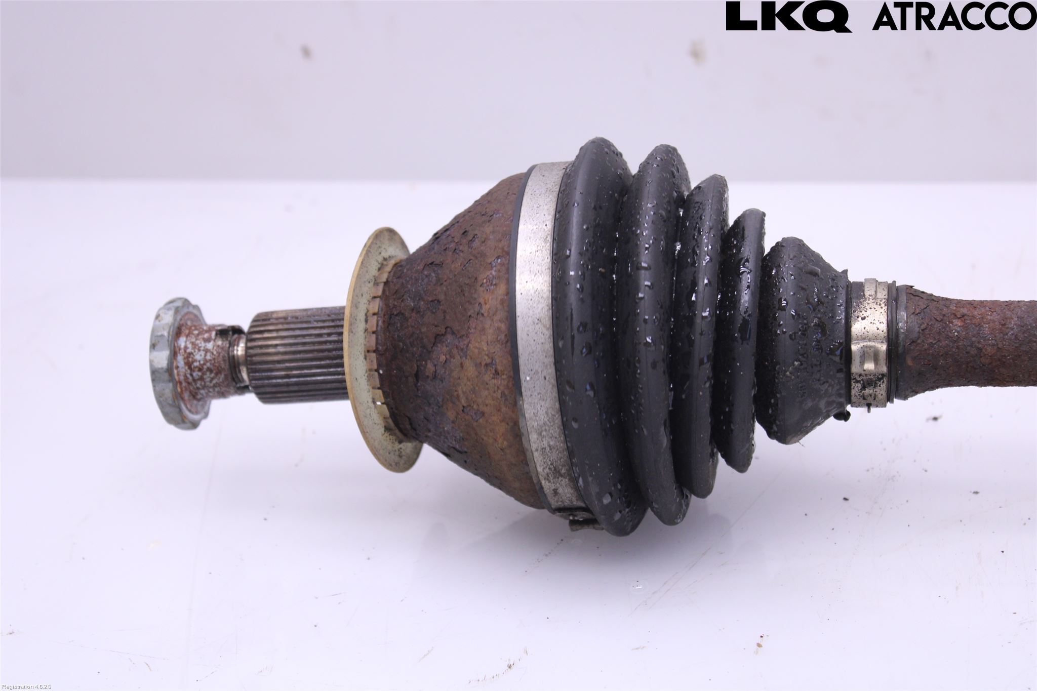 Volkswagen VW POLO 10-17 Drivaksel Foran Kompl Venstre
