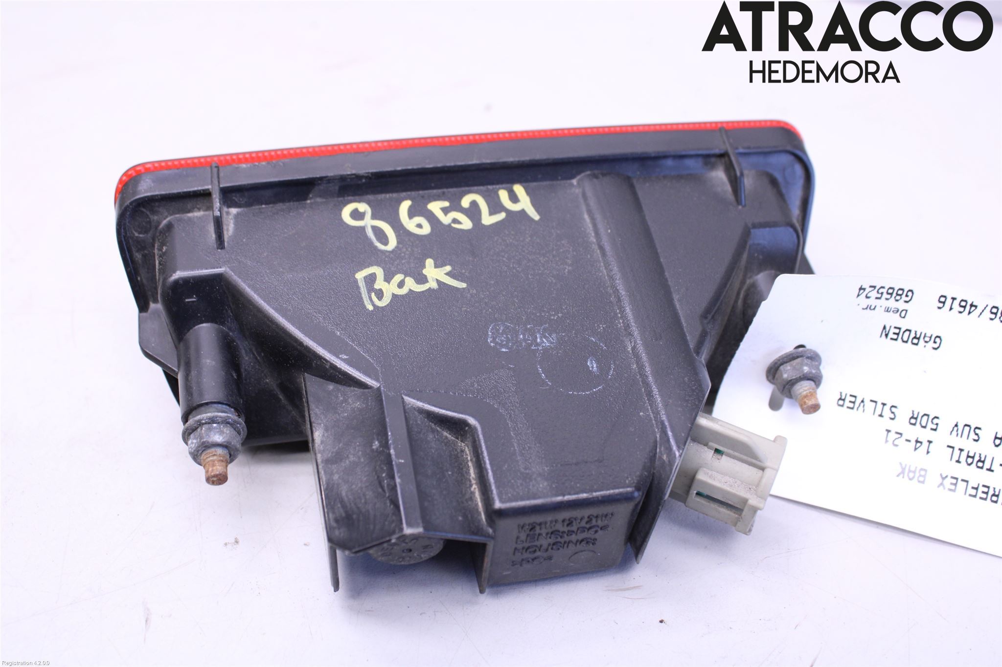 Nissan X-TRAIL 14-21 Refleks Bak