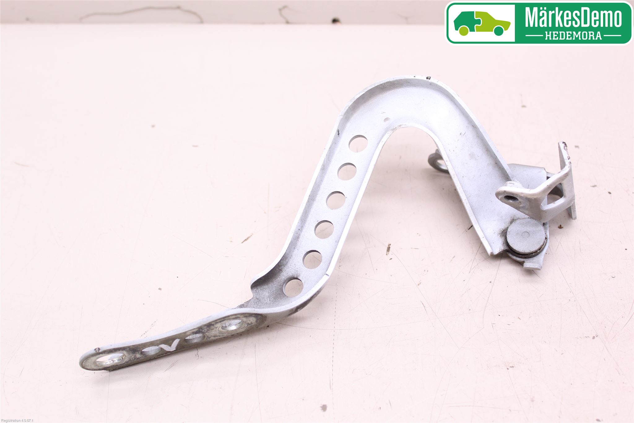 Toyota AYGO 15-21 Panser Hengsel - Hengsler