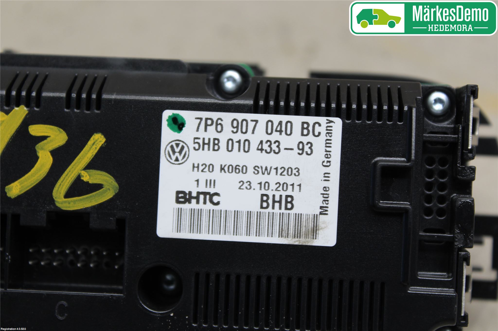 Volkswagen VW TOUAREG 7P 11-18 Varme Ac Betjening-Display