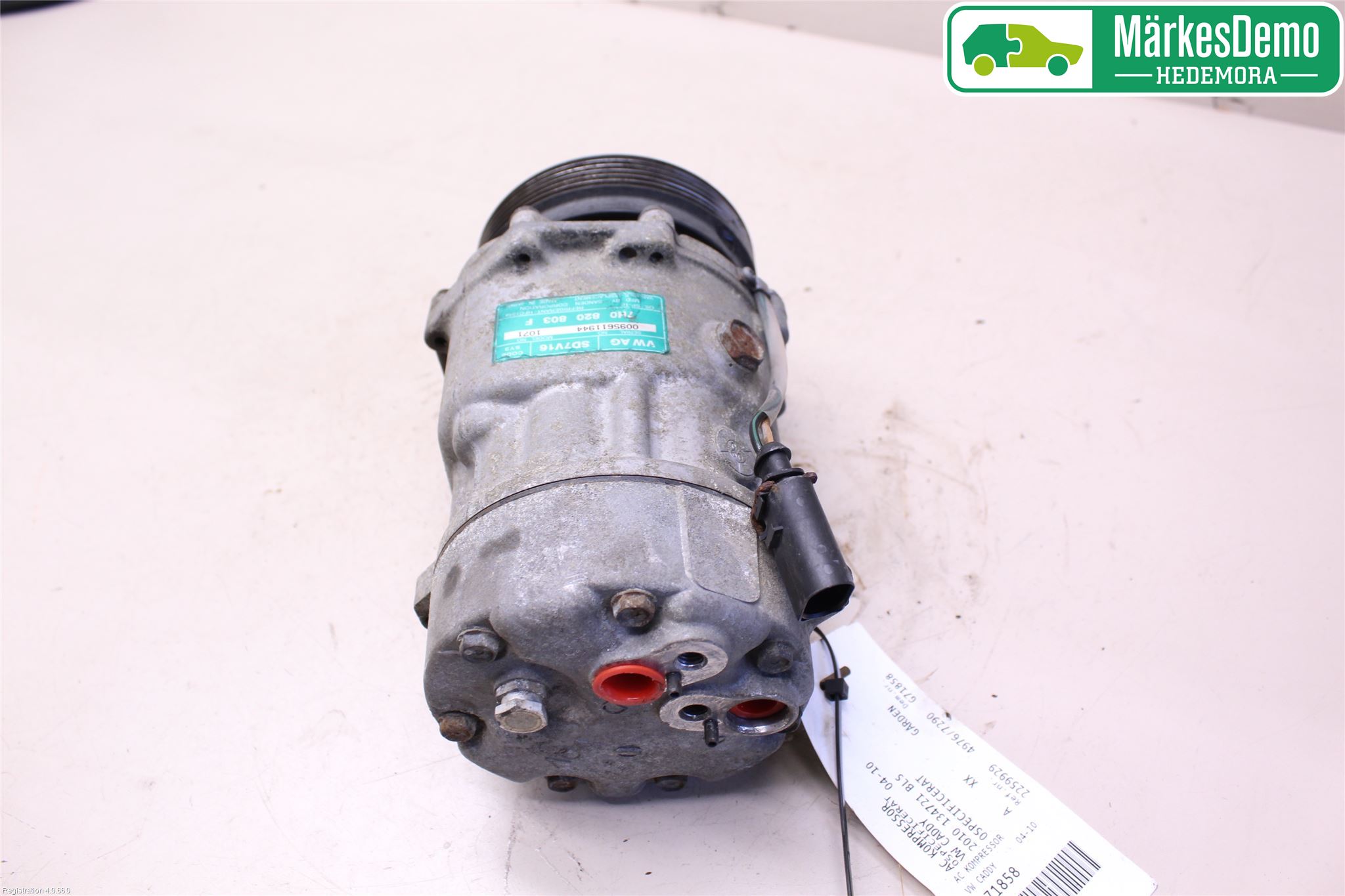Volkswagen VW CADDY      04-10 Varme Ac Kompressor