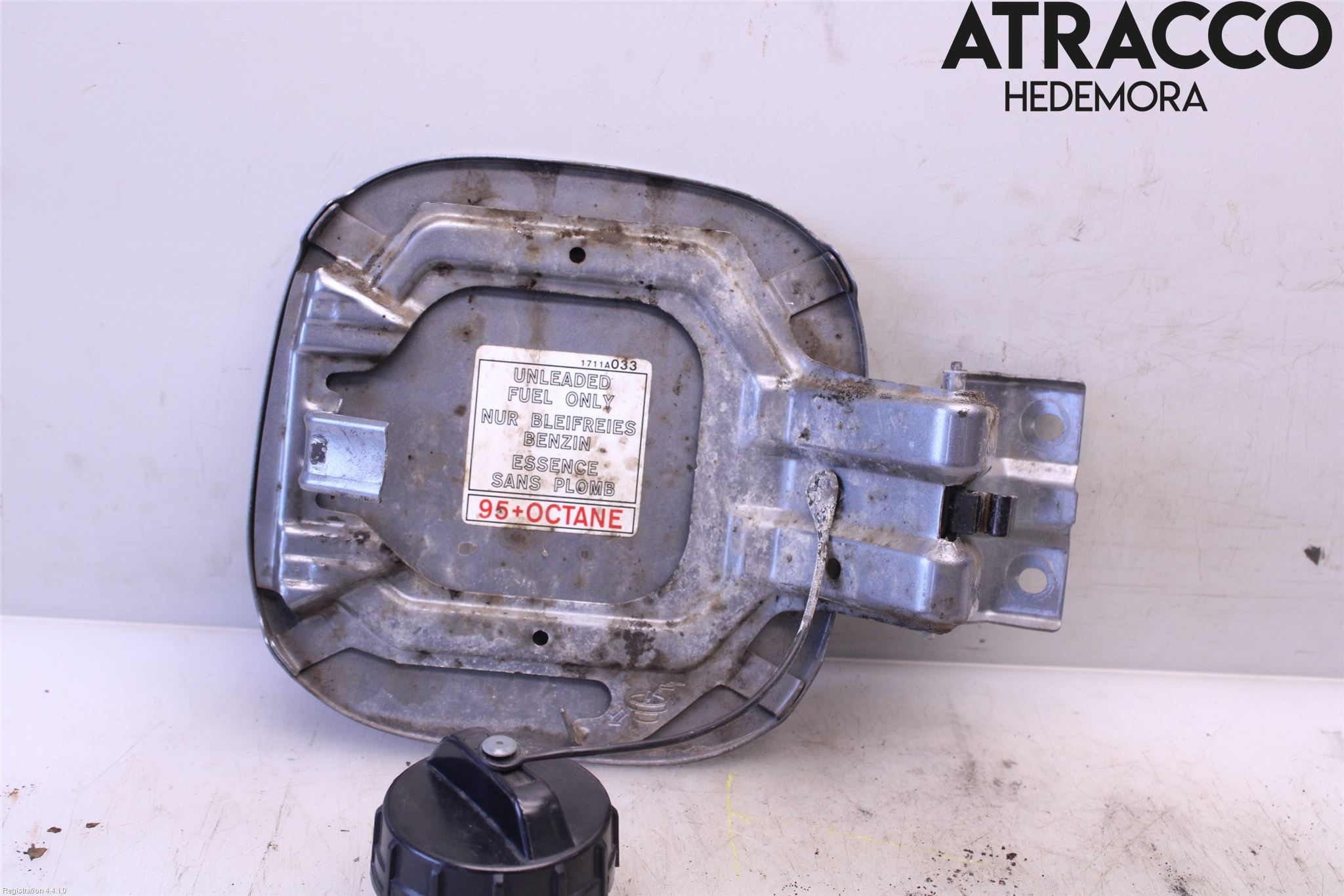 Mitsubishi OUTLANDER 13-21 Drivstoff Tankluke
