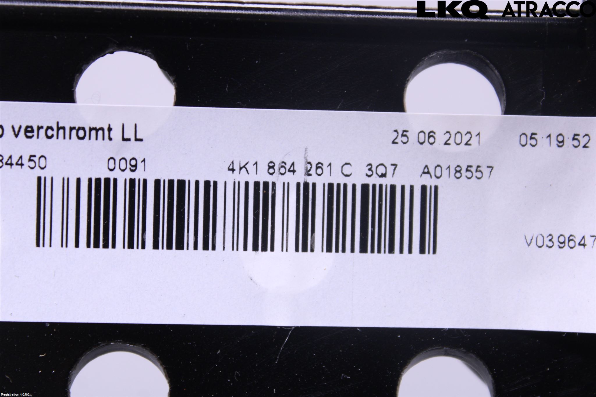Audi A6 F2/C8 19- Instrumentkonsoll Midt