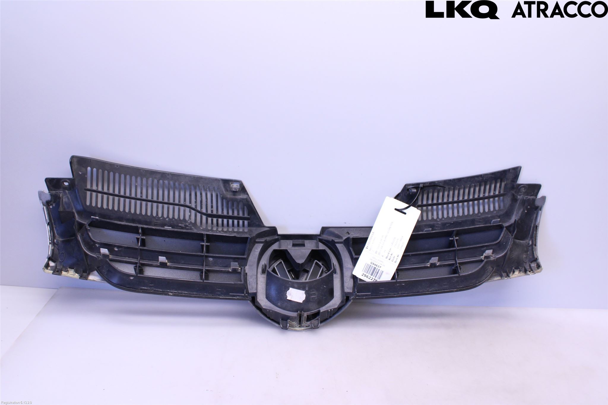 Volkswagen VW GOLF V 04-09 Grill Komplett