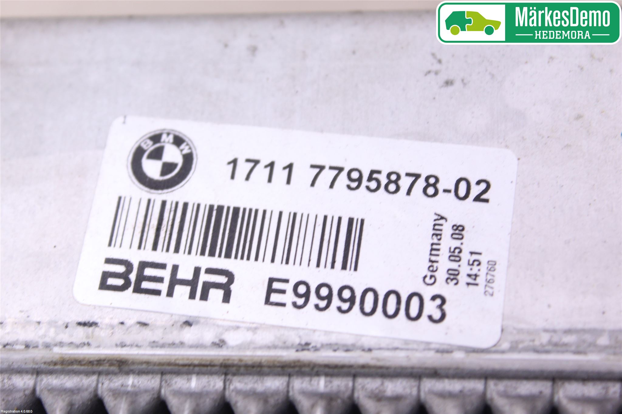 BMW 5 E60/61 Sed/Tou 02-10 Radiator Automat