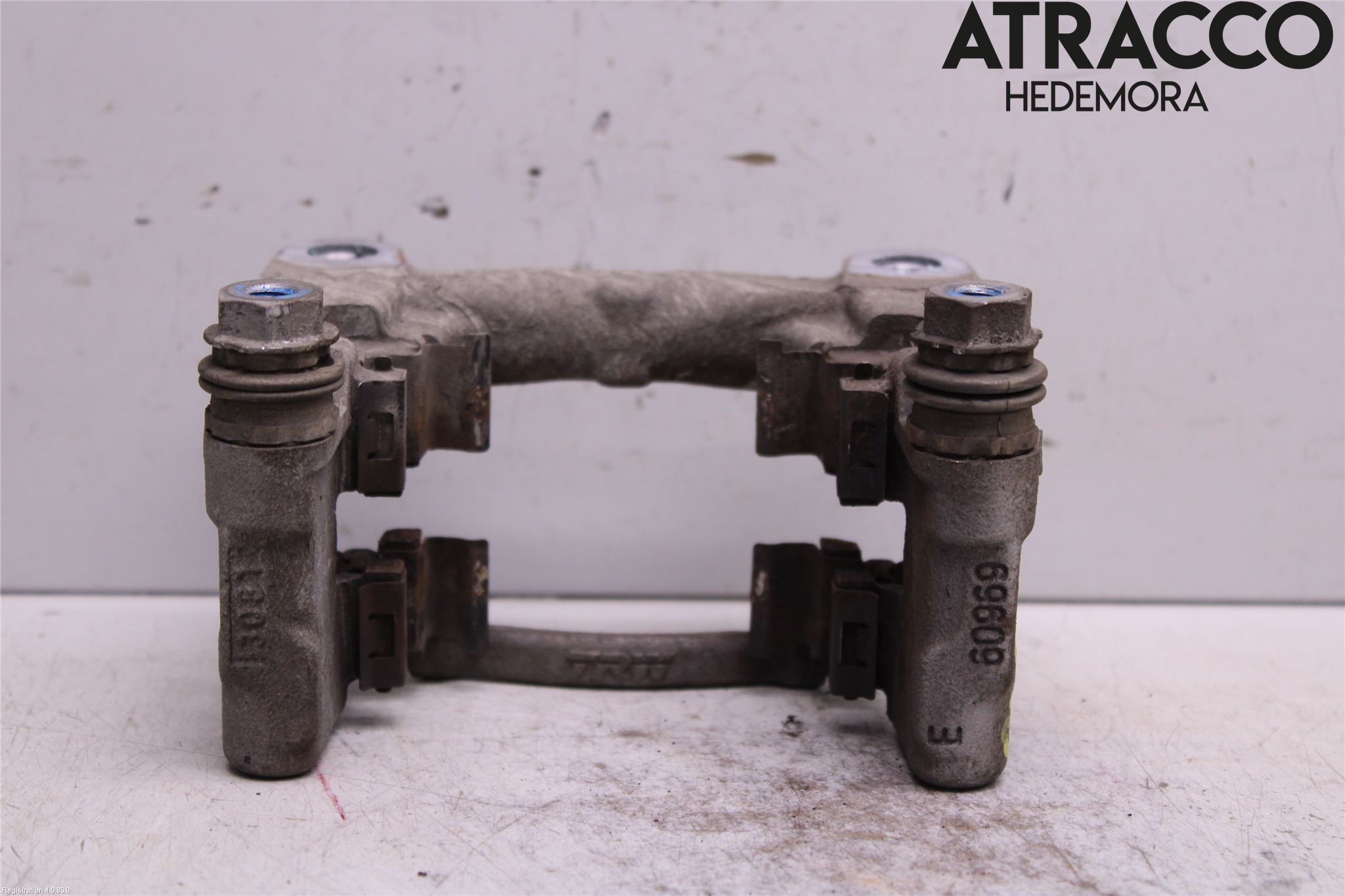 Peugeot 208/E-208 20- Bremsecaliper Feste Holder