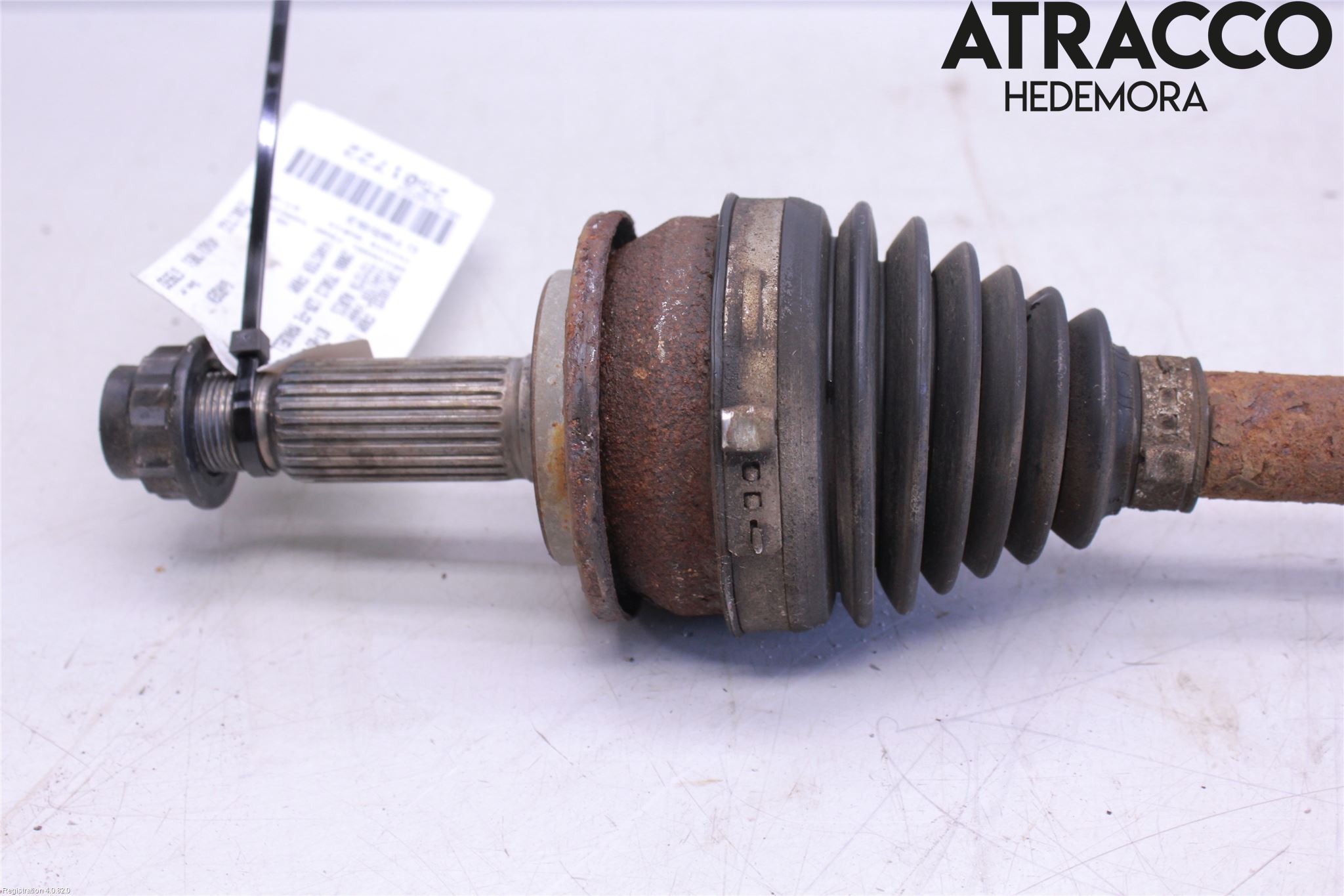 Toyota AURIS 07-09 Drivaksel Foran Kompl Venstre
