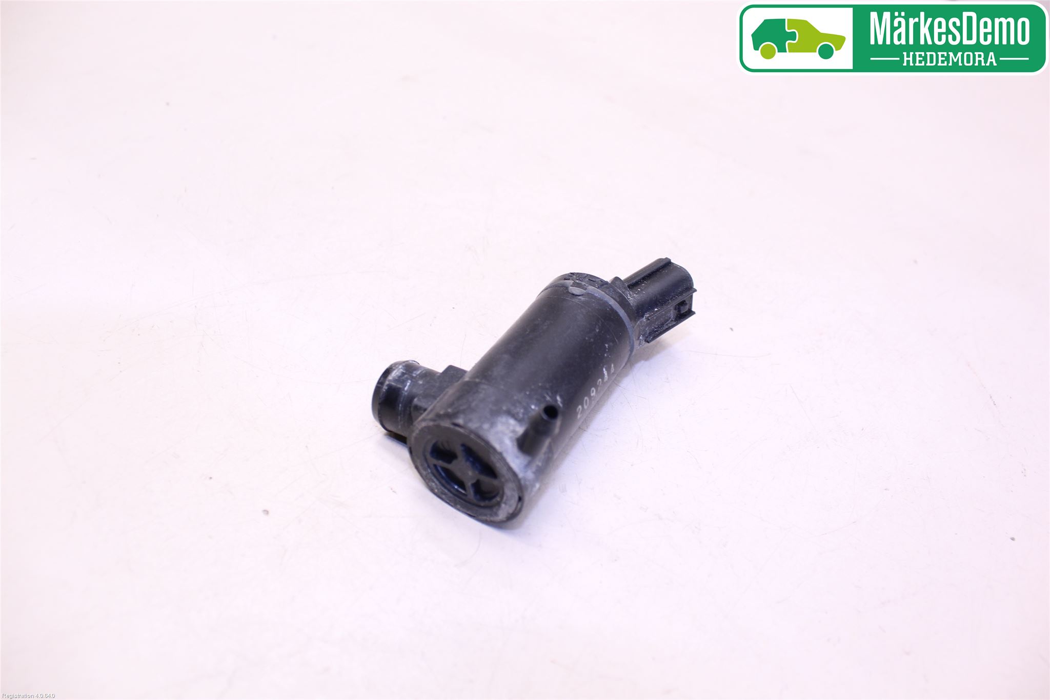 Subaru LEGACY    07-09 Spylerpumpe Frontrute
