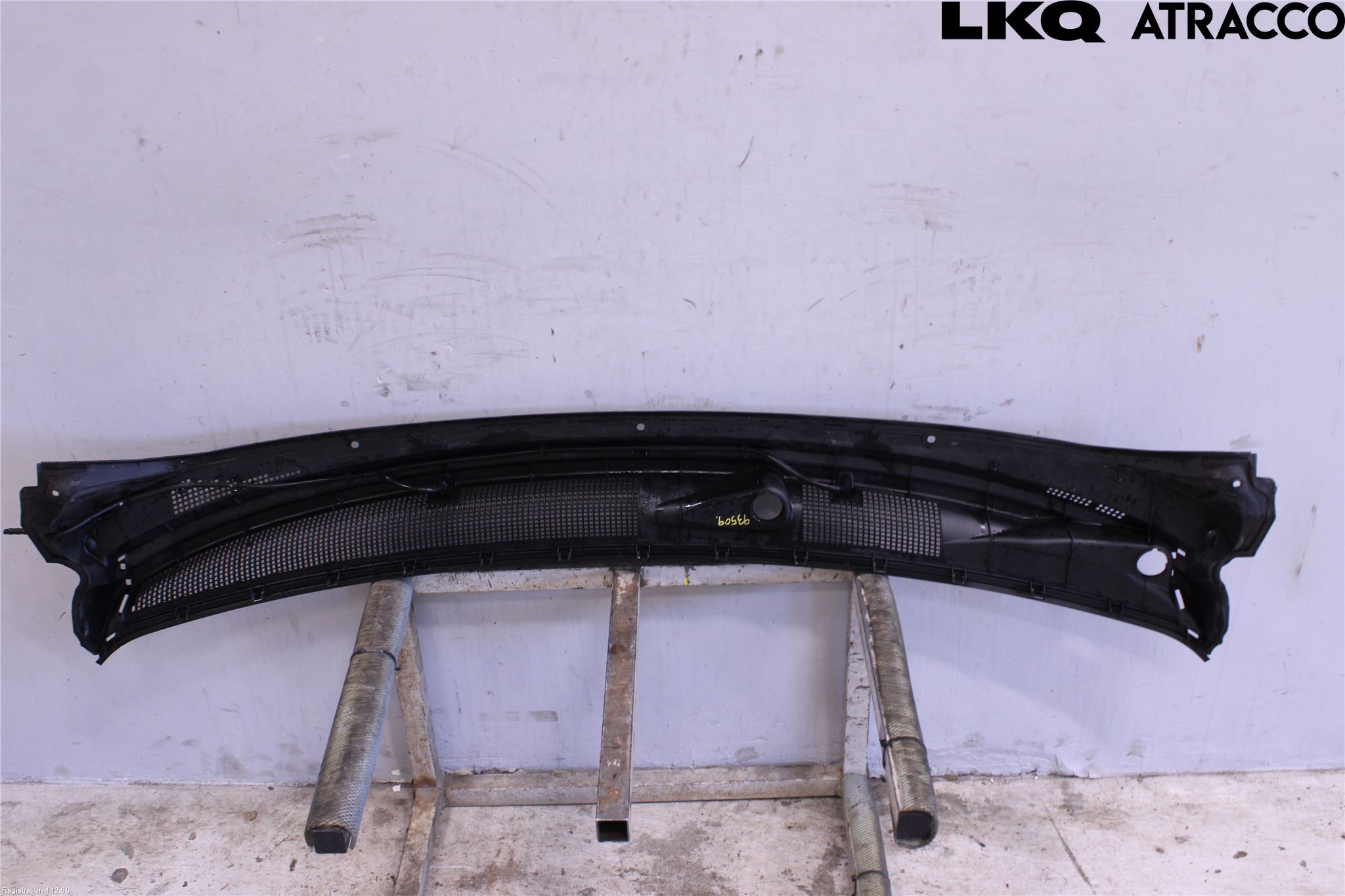 Hyundai H-1/STAREX 08-21 Visker Deksel-Grill-Under Frr