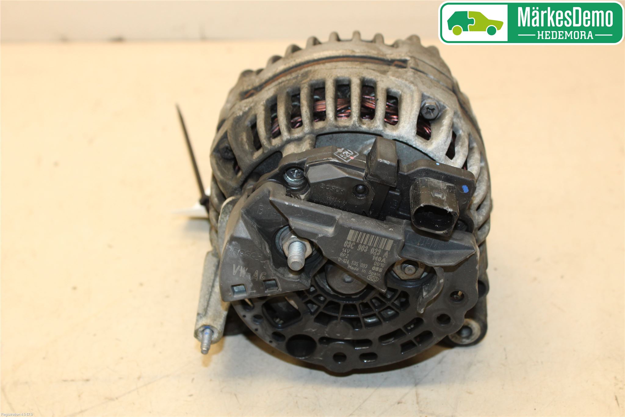 Volkswagen VW GOLF VI 09-13 Dynamo
