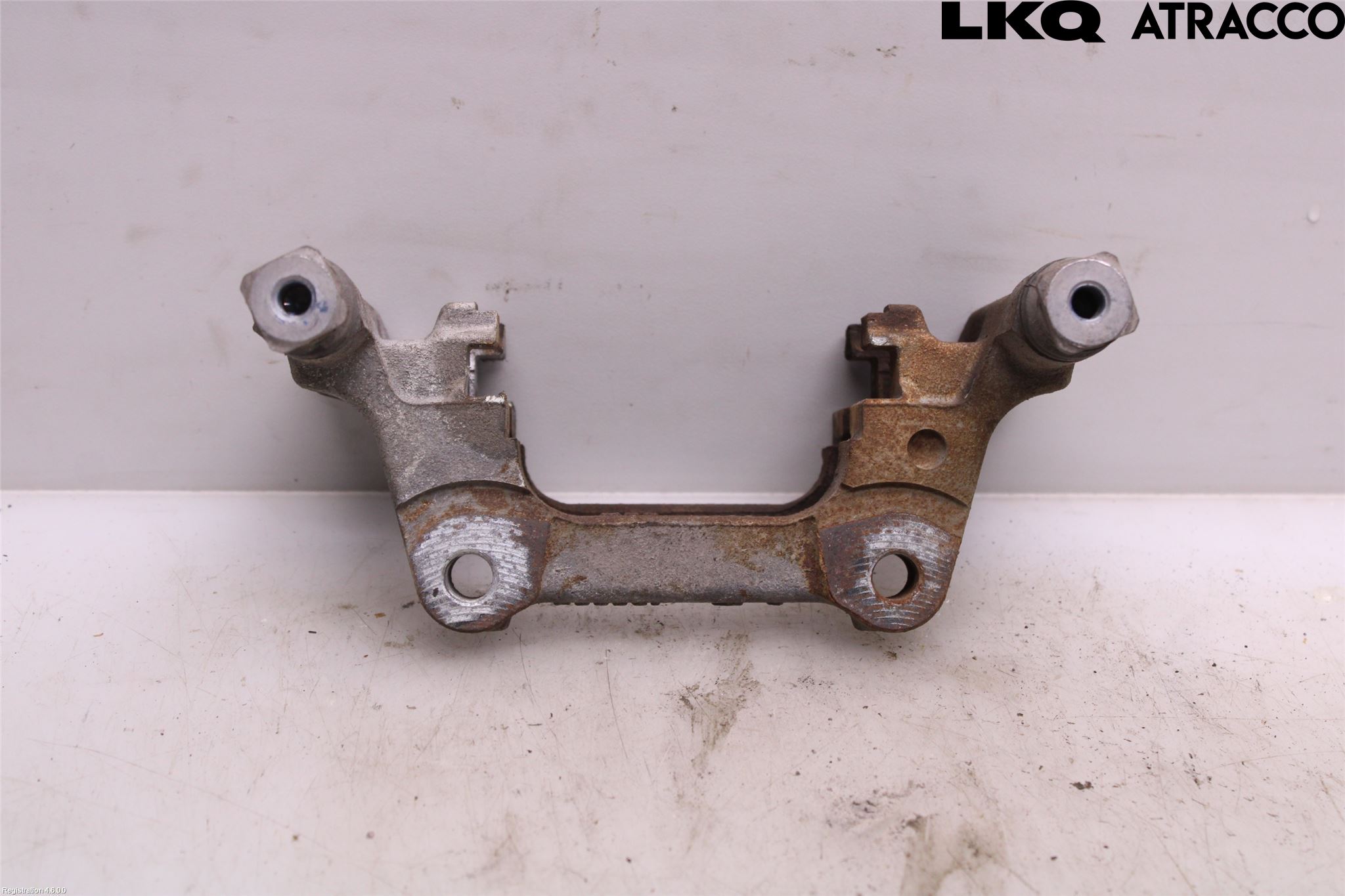 Toyota YARIS CROSS XP21 21- Bremsecaliper Feste Holder