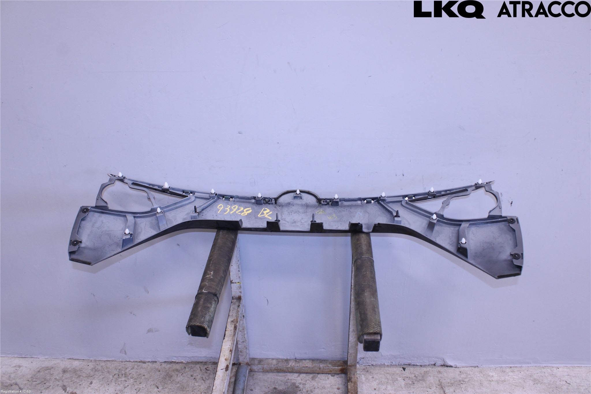Toyota AVENSIS 16-18 Refleksplate - Skiltplate