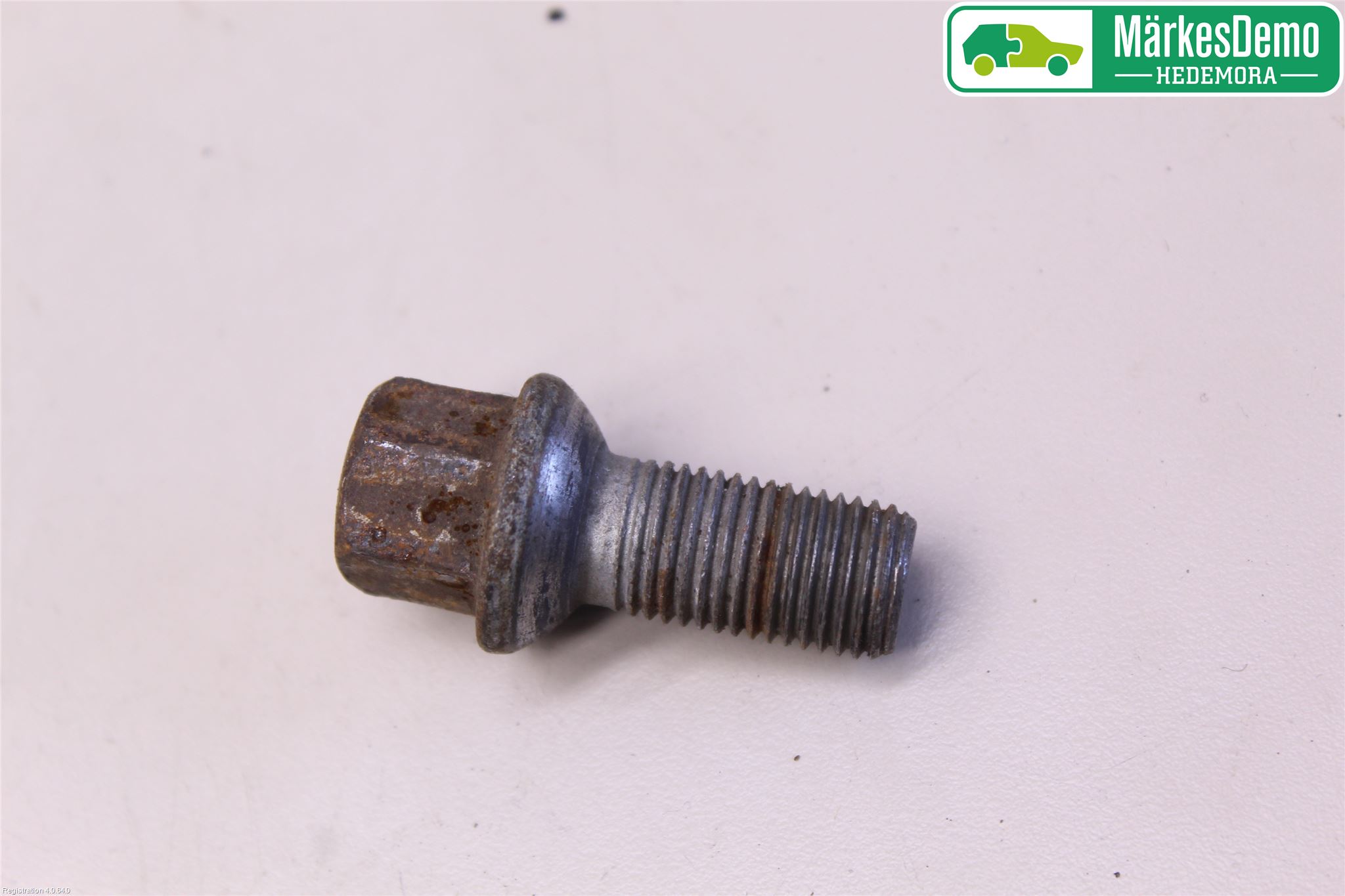 Mercedes-Benz MB B-KLASS (W245) 05-12 Hjulmutter - Bolt - Sett