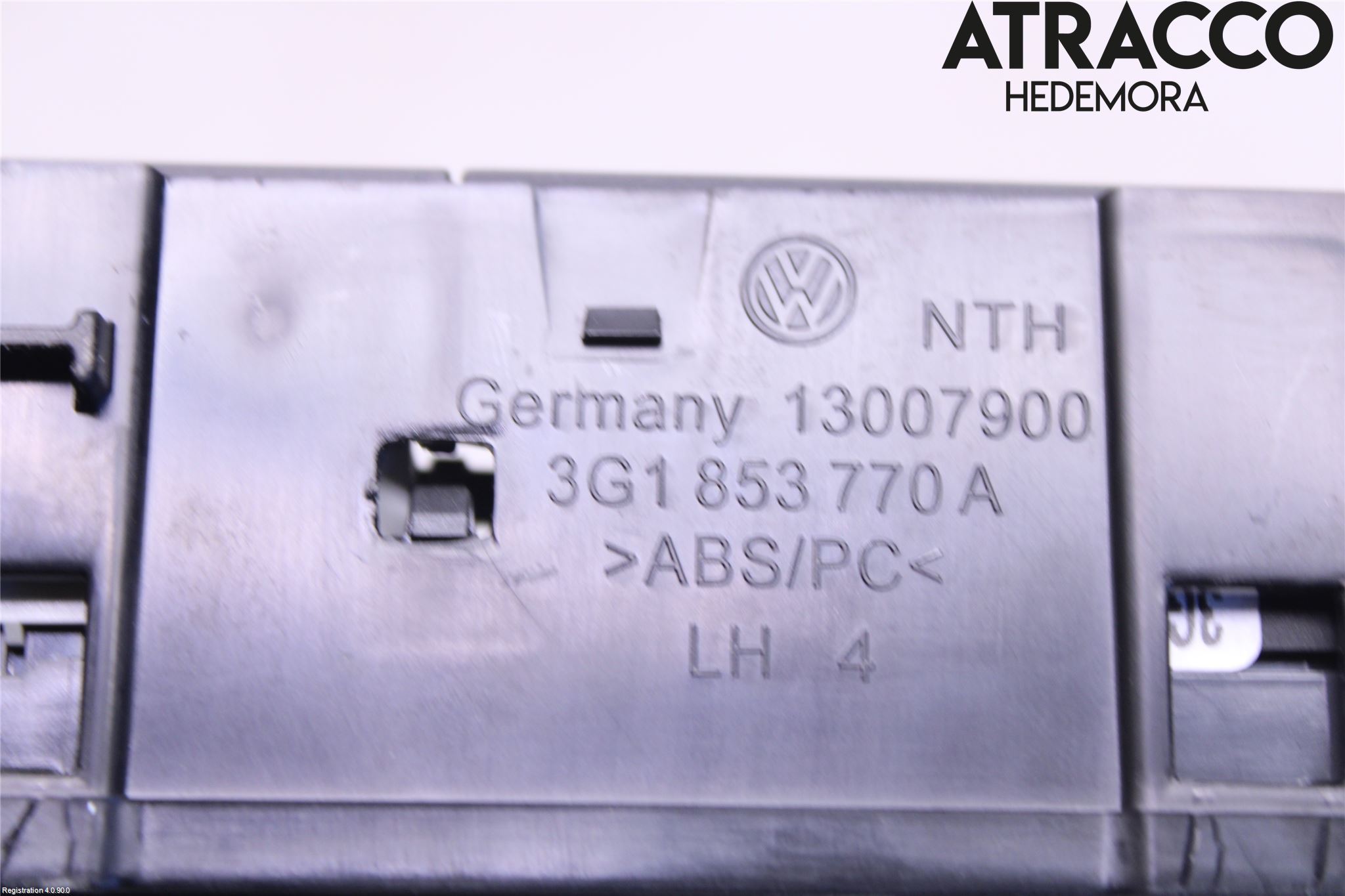 Volkswagen VW PASSAT 15-19 Bryter Varsel (Nødblink)