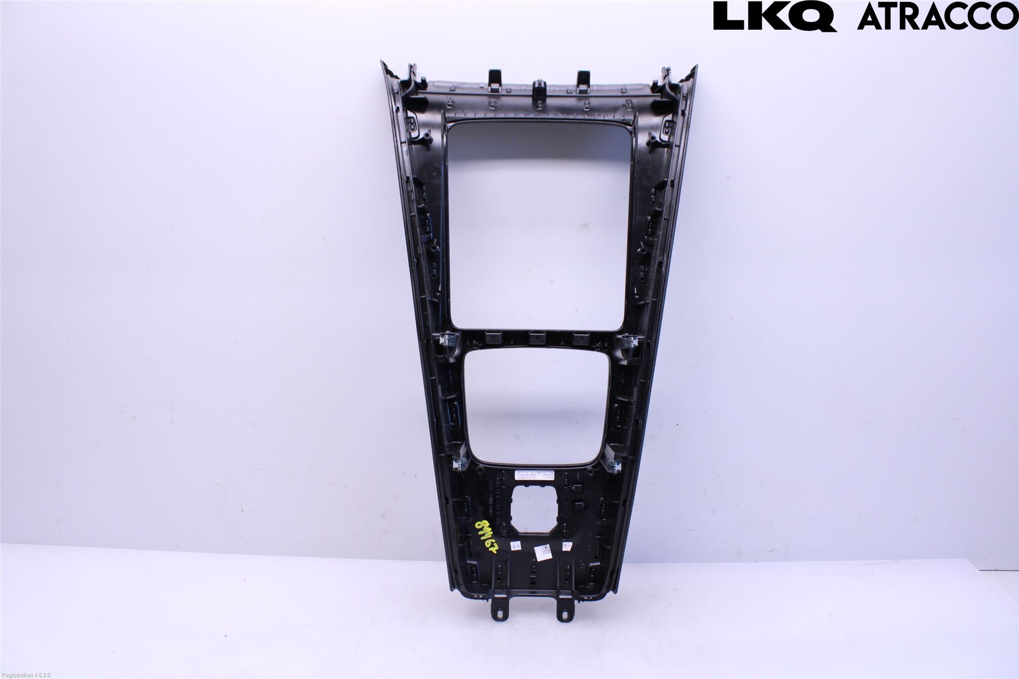 Mercedes-Benz MB CLA-KLASS (C118/X118) 19- Instrumentkonsoll Midt
