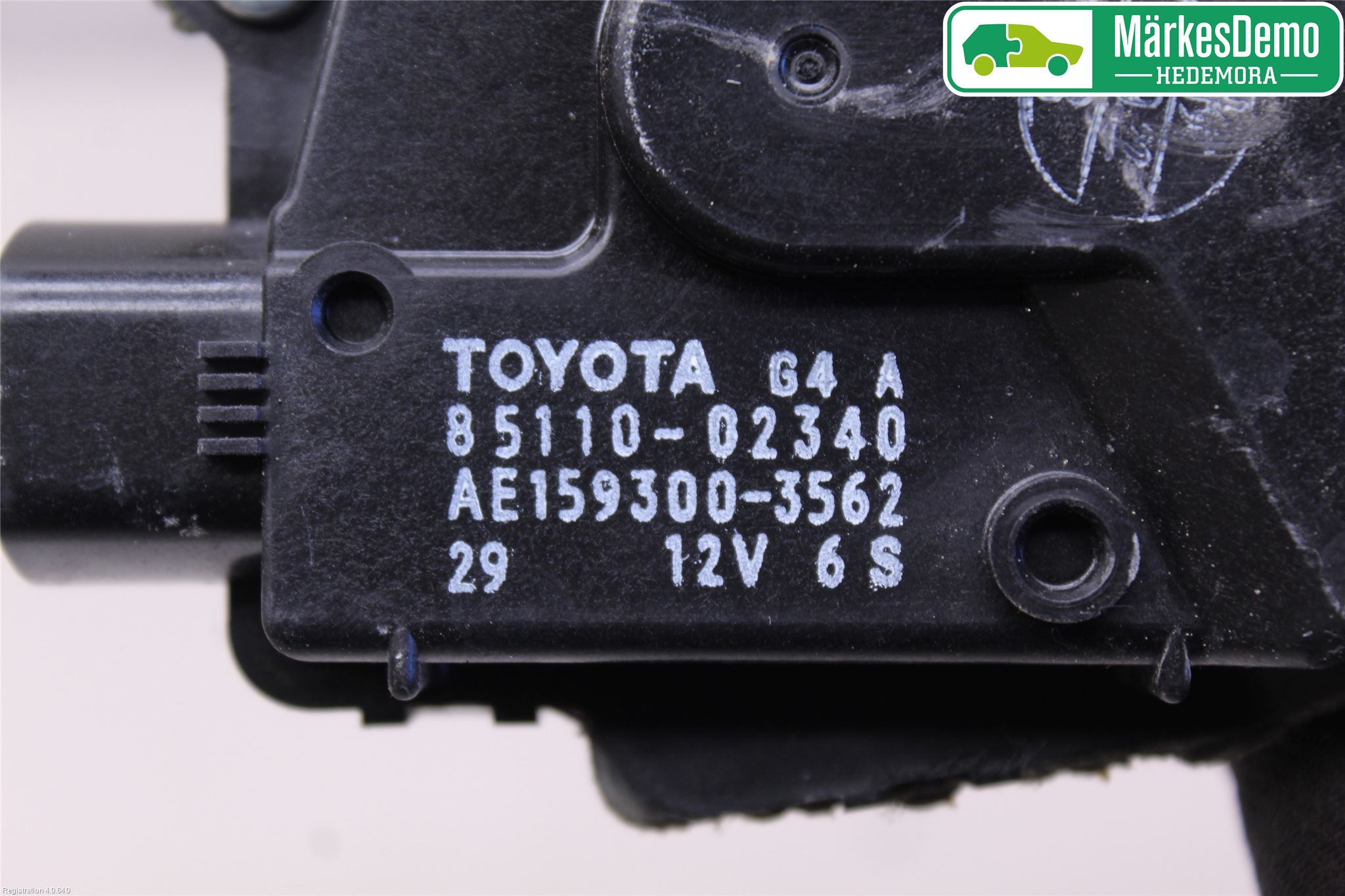 Toyota AURIS 13-19 Viskermotor Frontrute