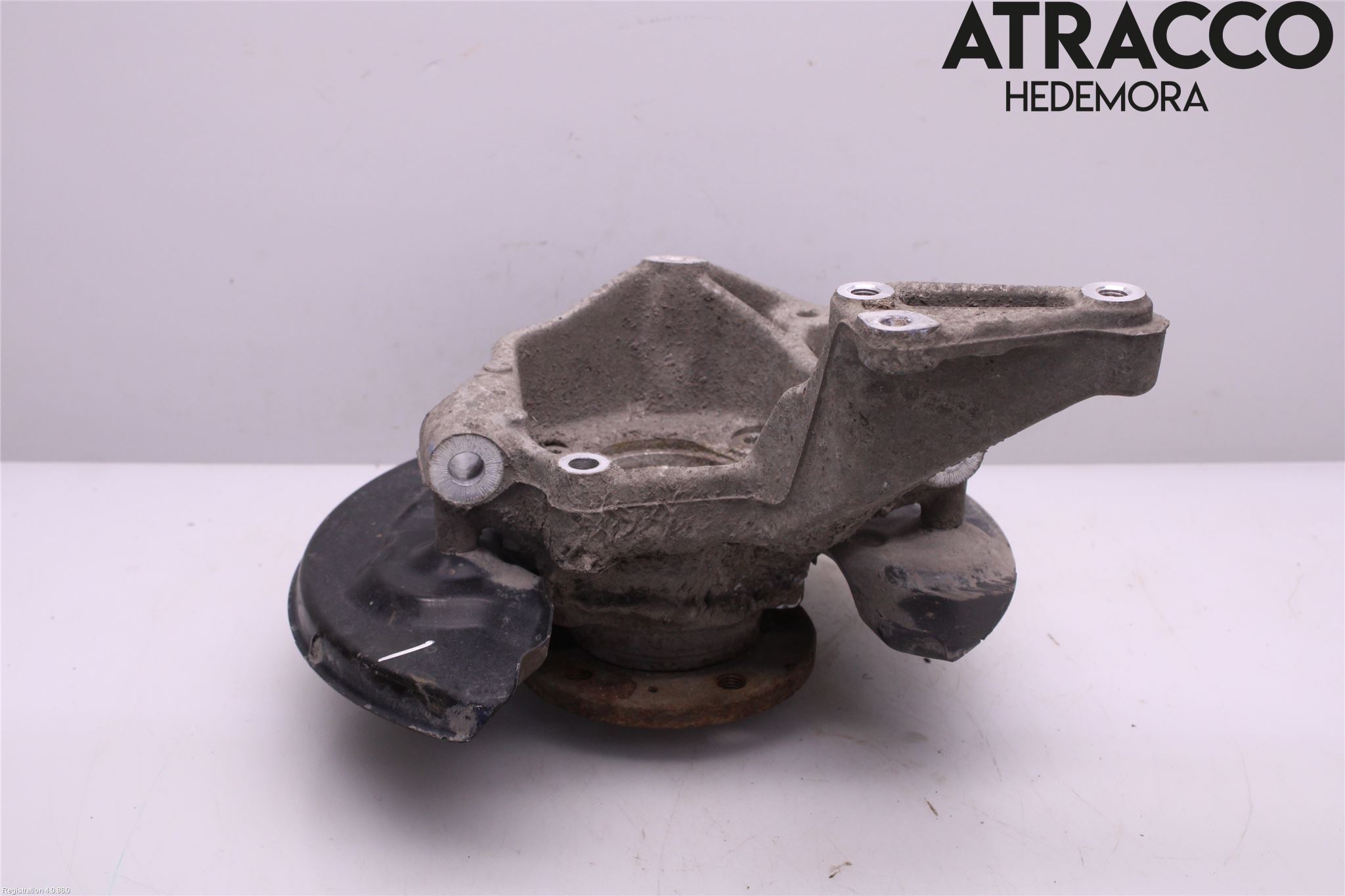 Audi Q3 8U 12-18 Spindel Hb
