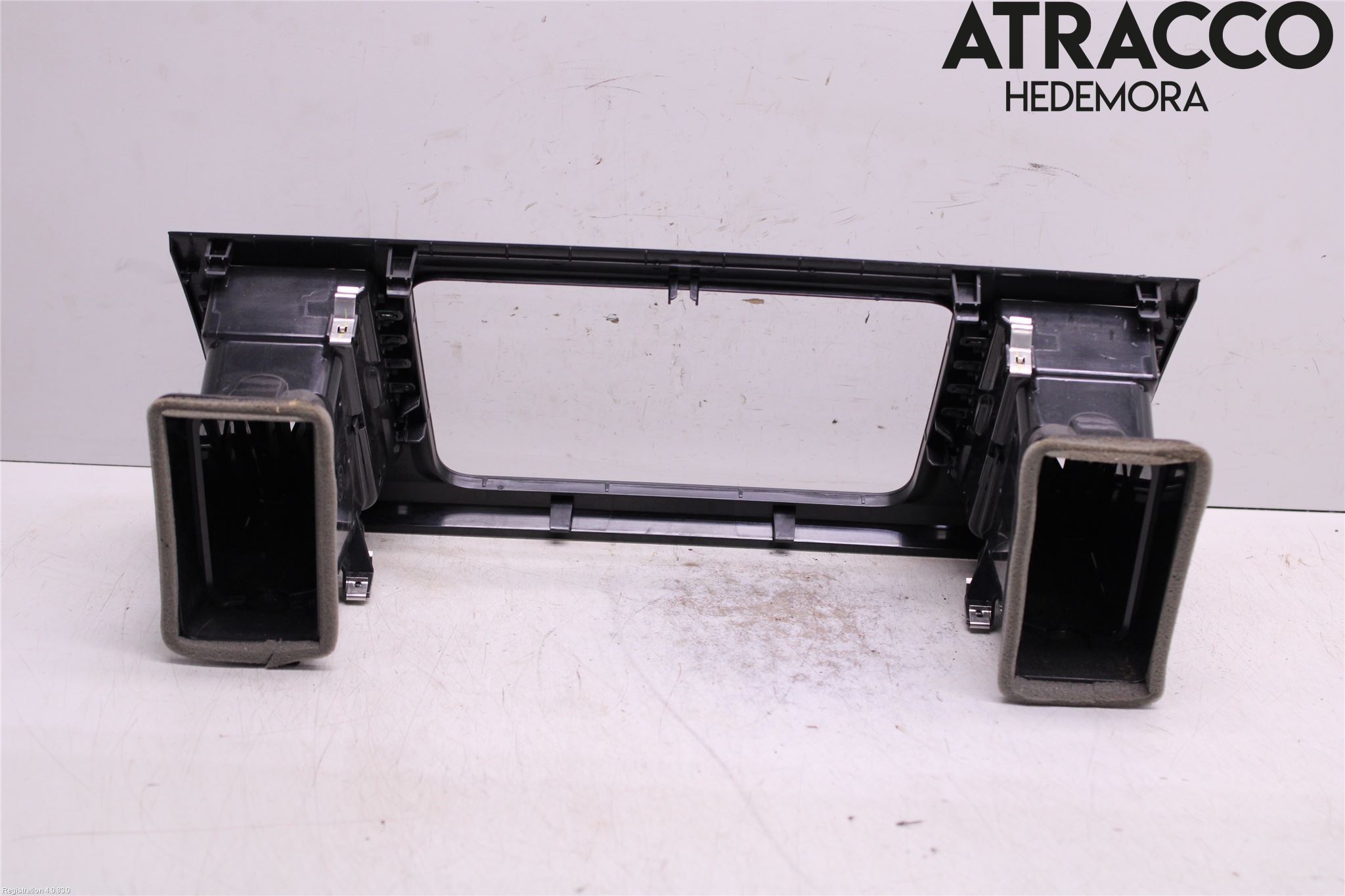 Volkswagen VW TRANSP/CARAVELLE (T6) 16-22 Dashbord Kanal - Dyse