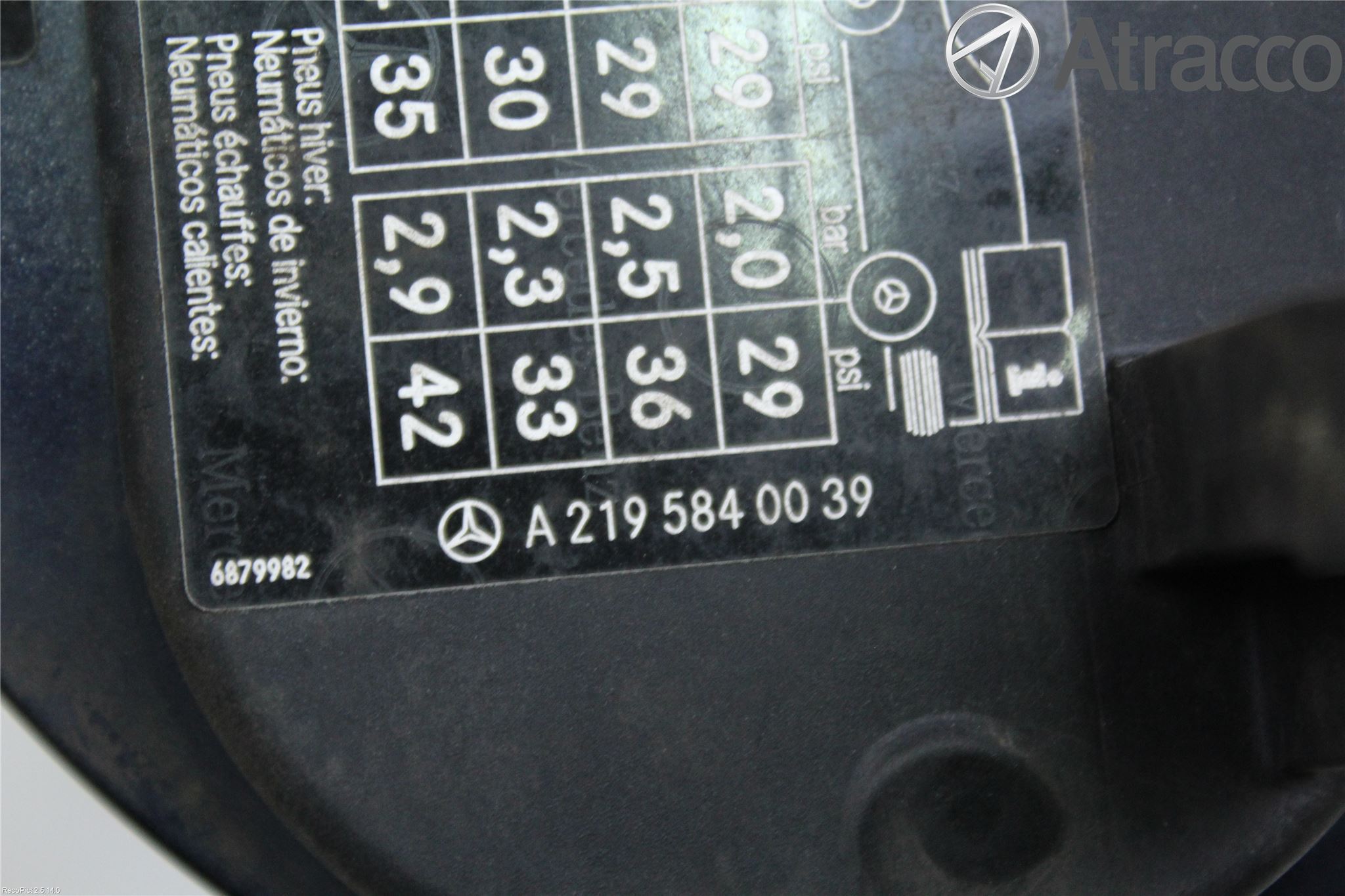 Mercedes-Benz MB CLS (C219) 03-11 Drivstoff Tankluke