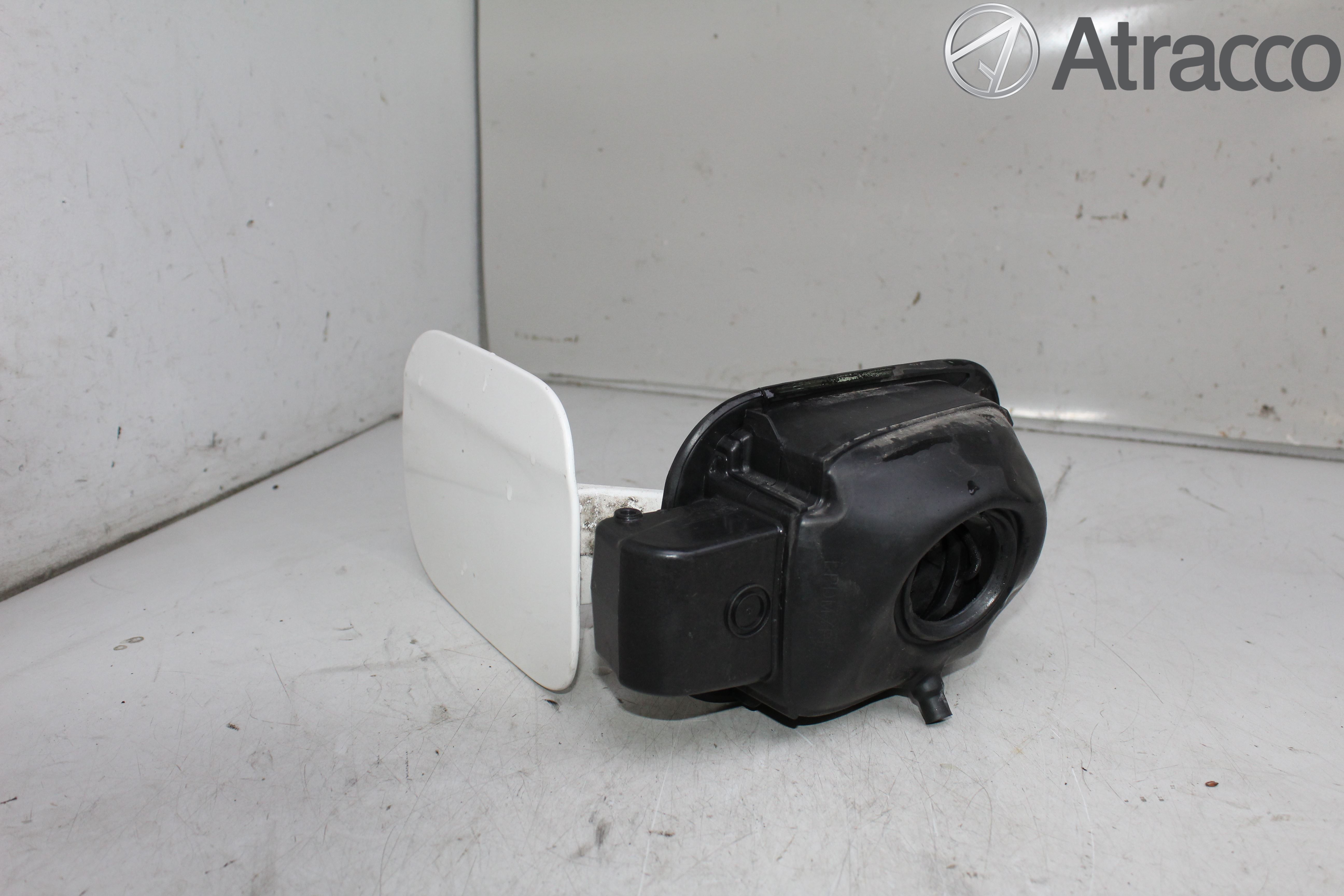 Volkswagen VW GOLF VI 09-13 Drivstoff Tankluke