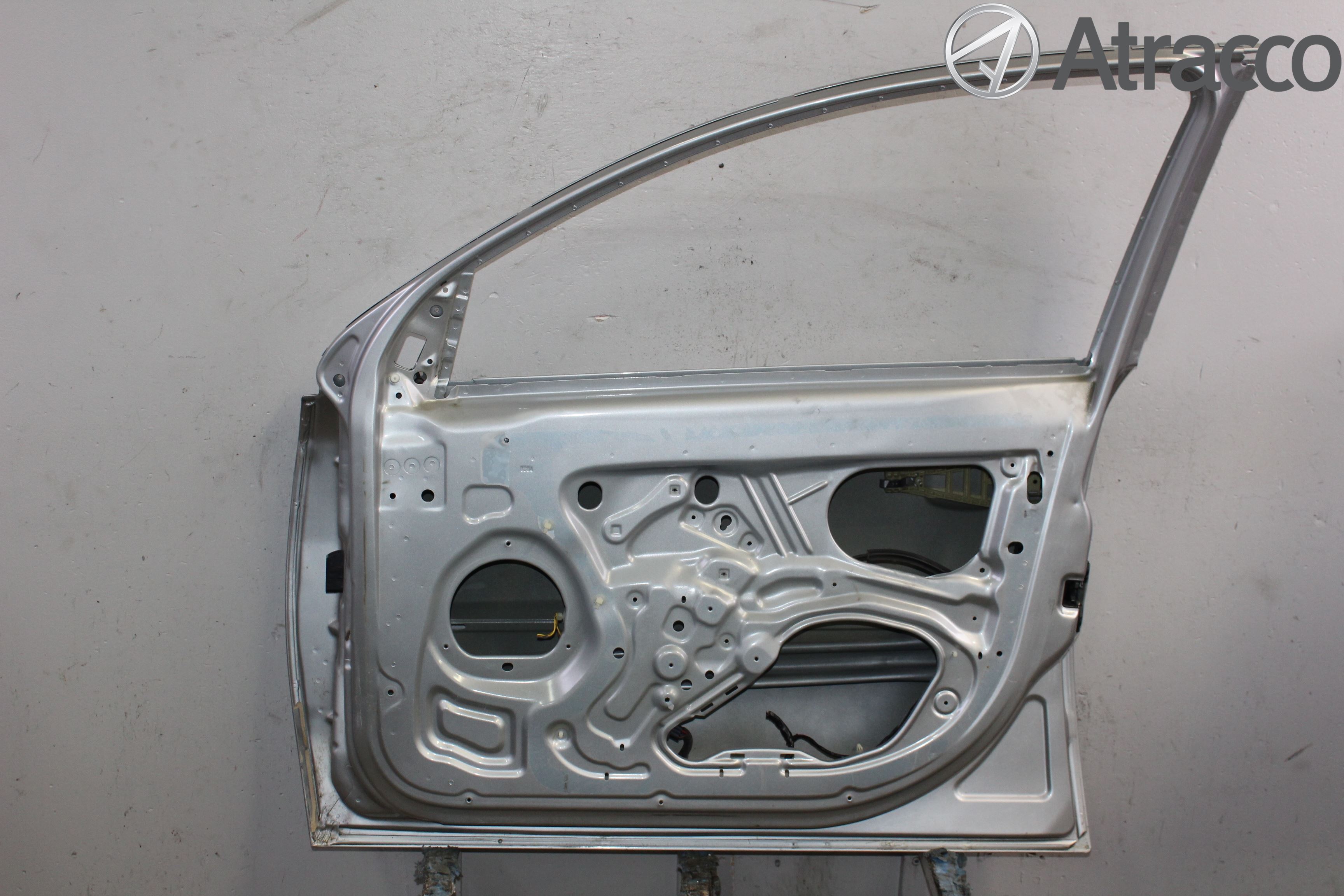 Opel VECTRA C 02-05 Dør 4D Foran Høyre