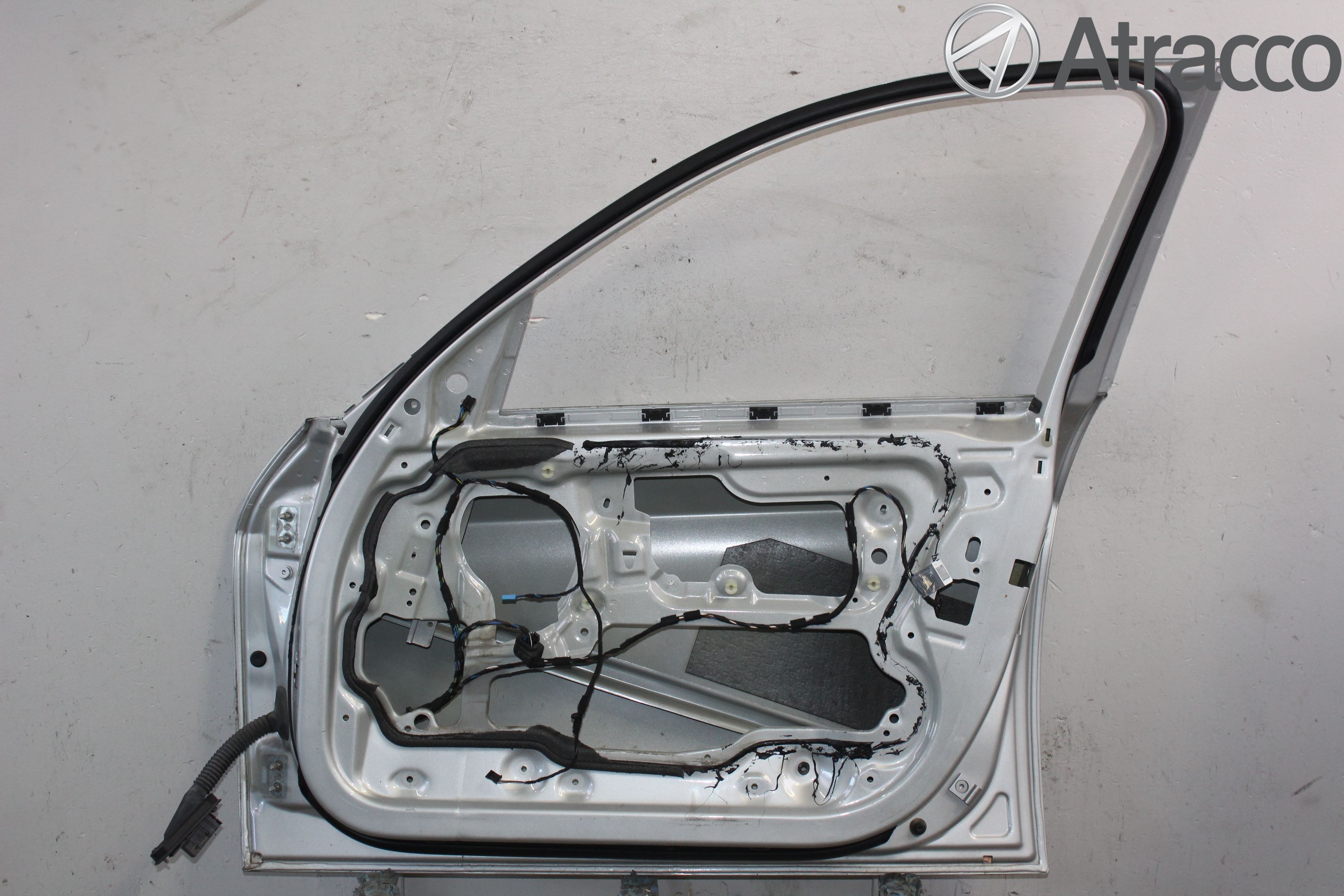 BMW 3 E90/91 SED/TOU 05-12 Dør 4D Foran Høyre