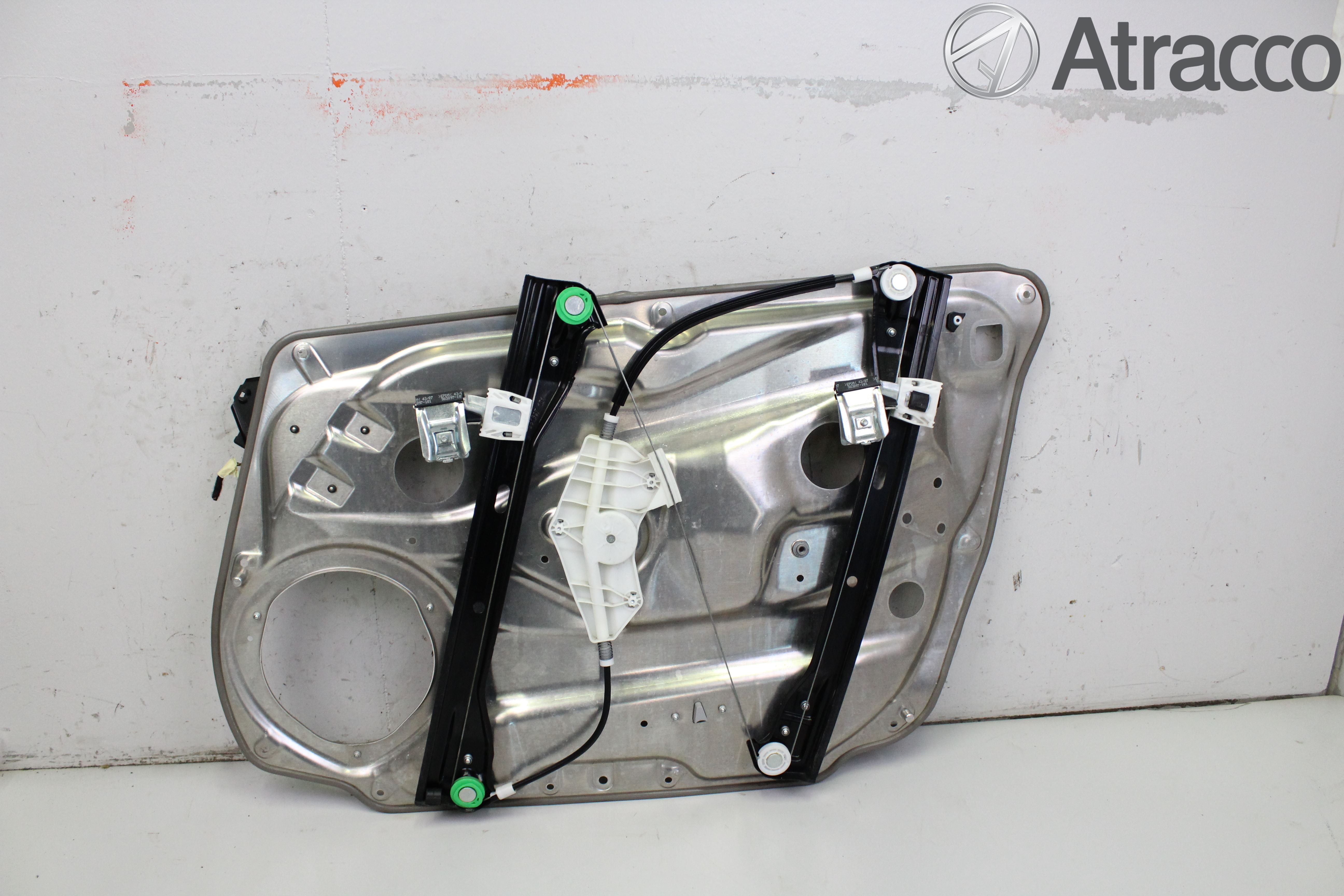 Mercedes-Benz MB C-KLASS (W204) 07-15 Vindusheis El Komp