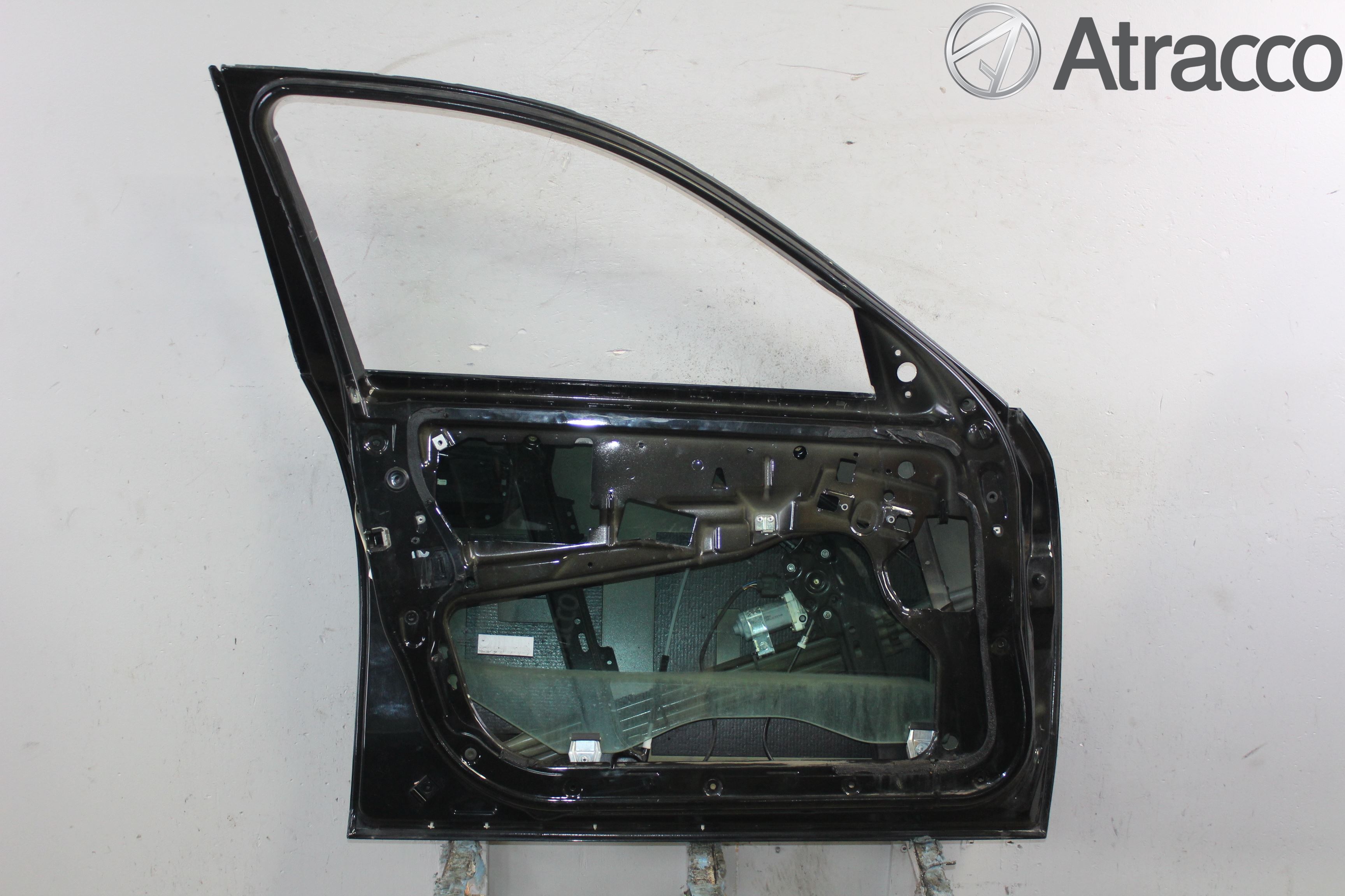 BMW 5 E60/61 Sed/Tou 02-10 Dør 4D Foran Venstre