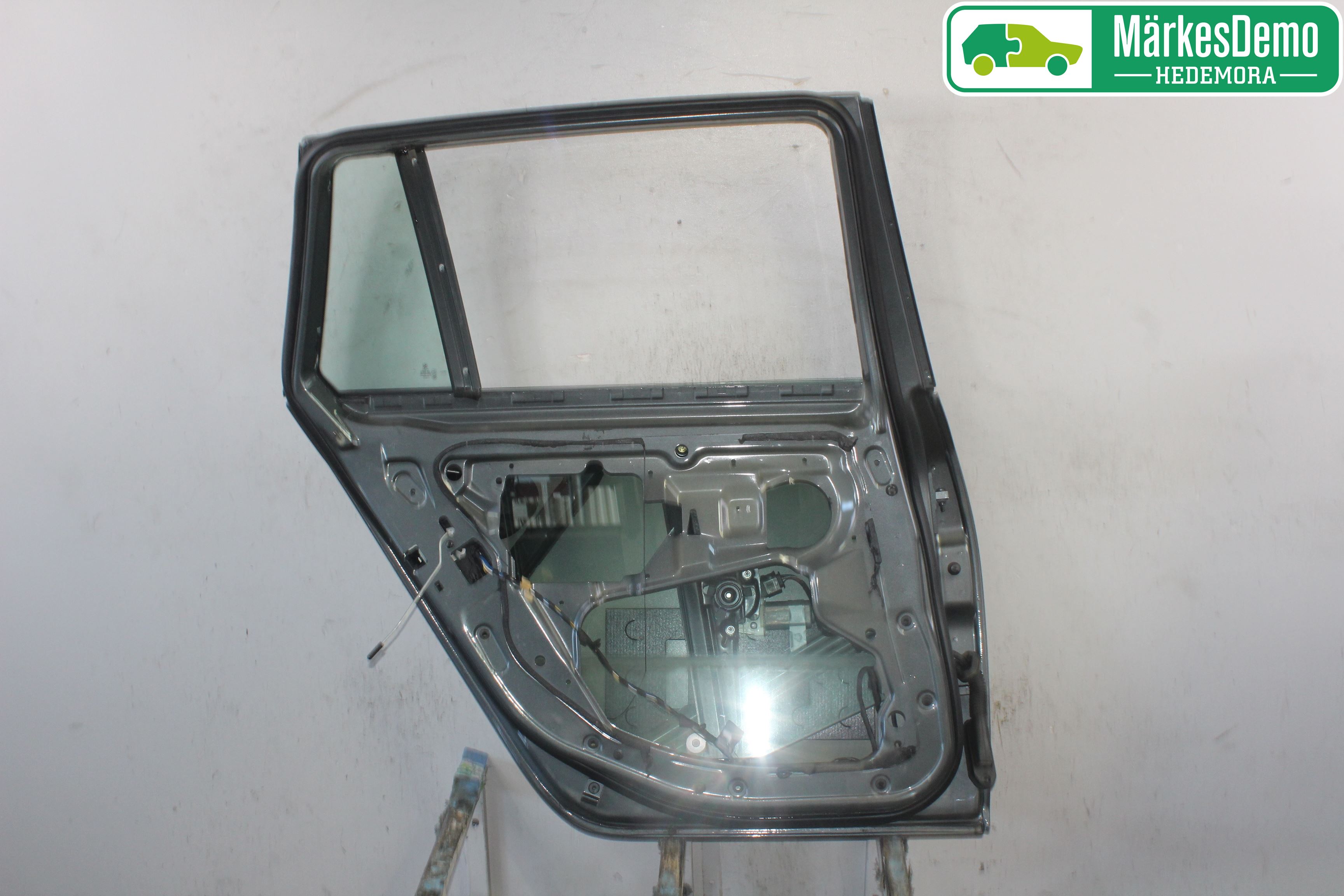 BMW 5 E60/61 Sed/Tou 02-10 Dør 4D Bak Venstre