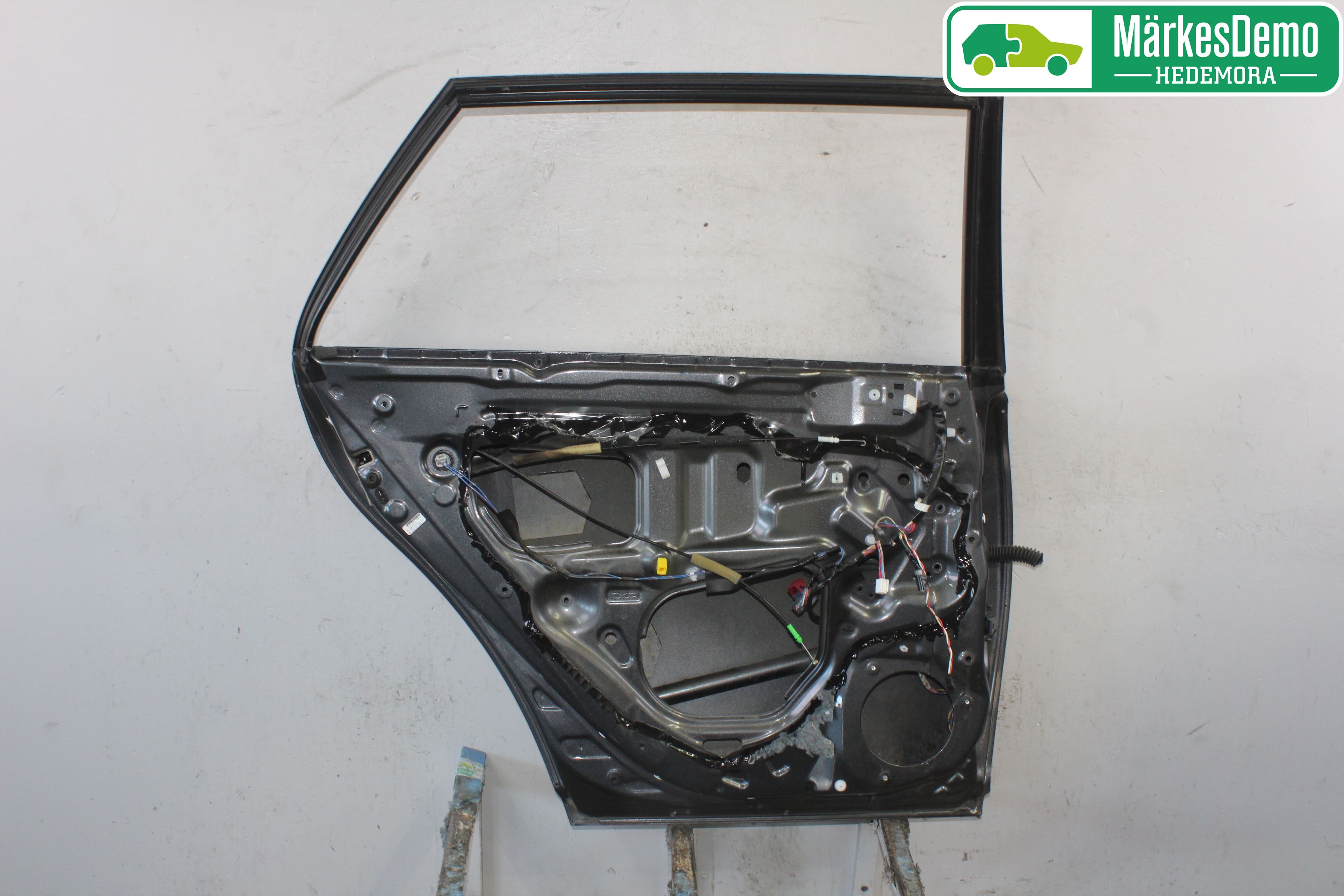 Toyota AVENSIS 07-08 Dør 4D Bak Venstre