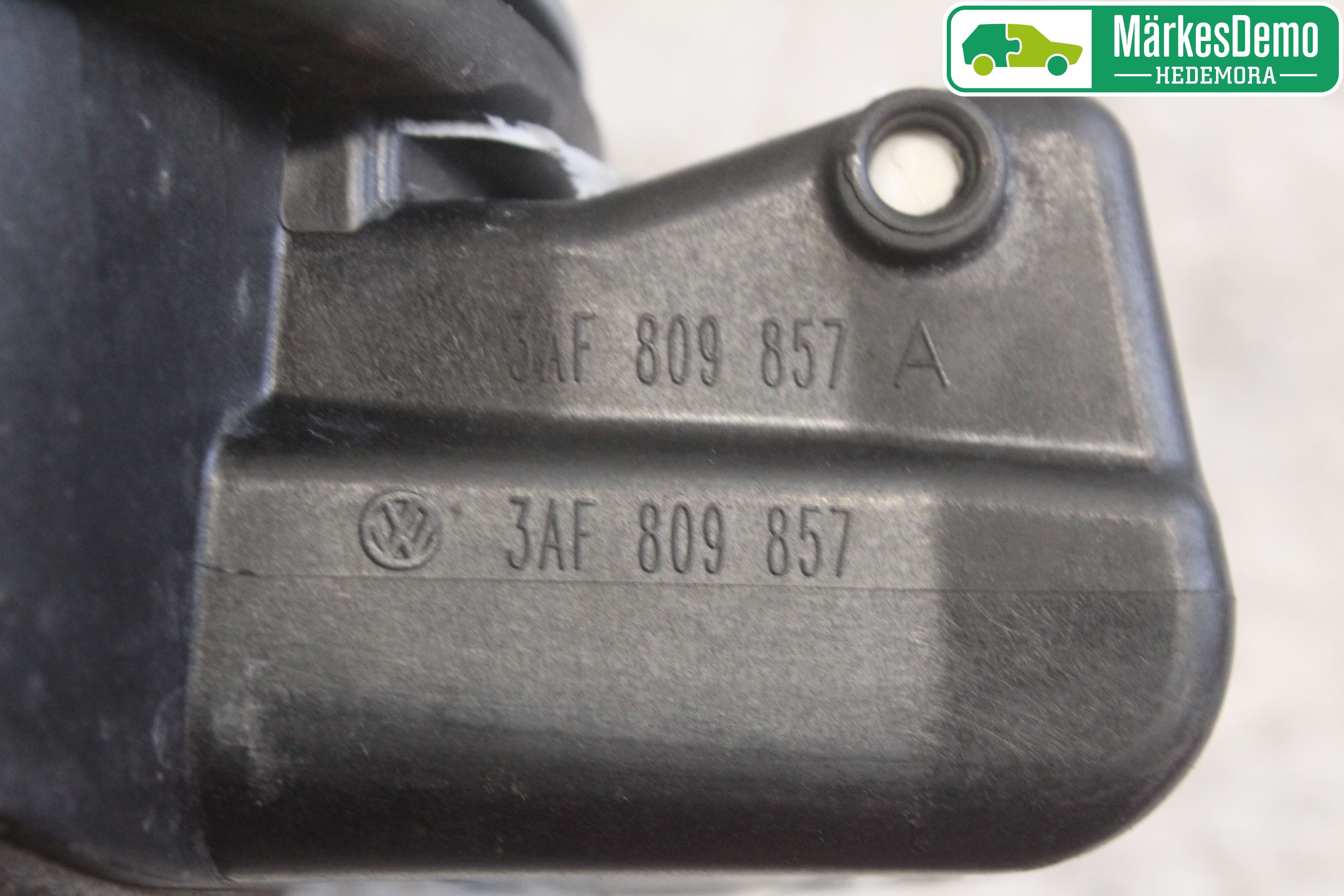 Volkswagen VW PASSAT 11-14 Drivstoff Tankluke